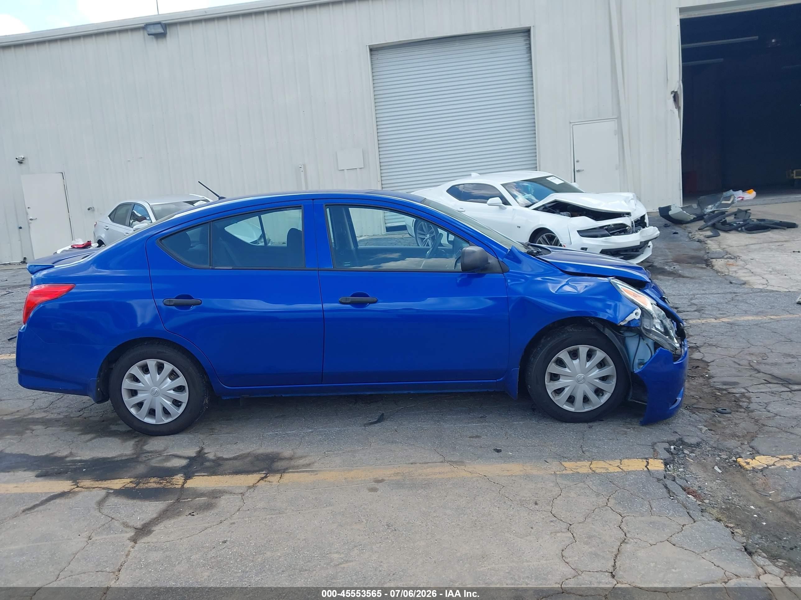 2015 Nissan Versa 1.6 S+ Blue vin: 3N1CN7AP3FL804763