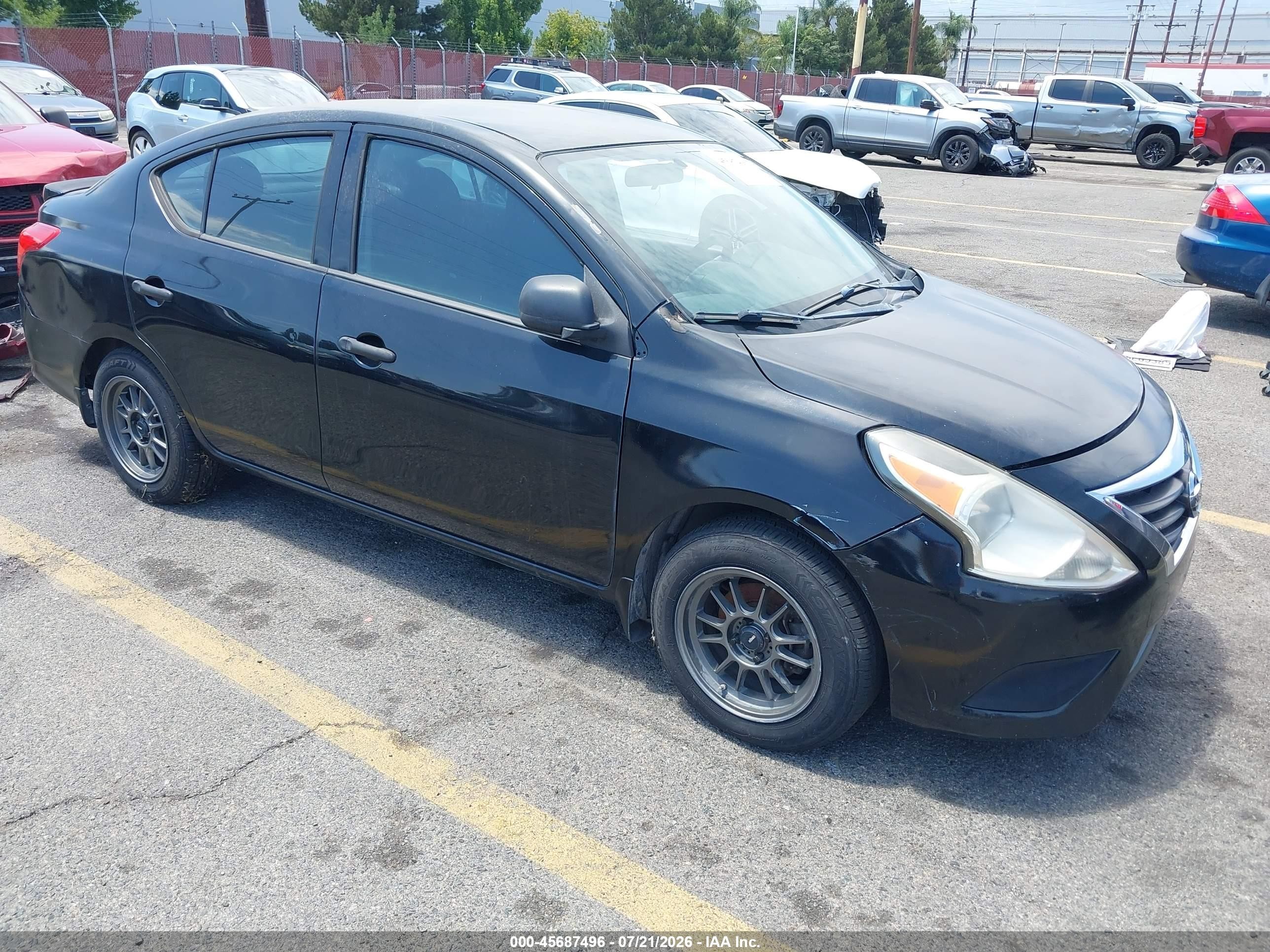 2015 Nissan Versa 1.6 S+ Черный vin: 3N1CN7AP3FL804990