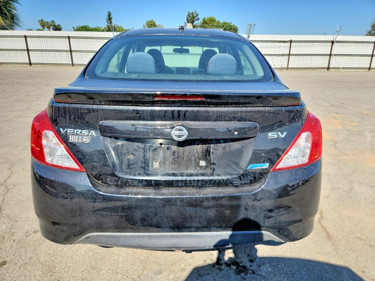 2015 Nissan Versa 1.6 Sv Black vin: 3N1CN7AP3FL820798