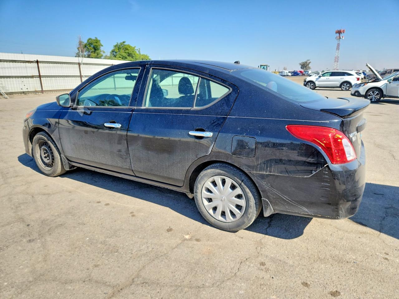 2015 Nissan Versa 1.6 Sv Black vin: 3N1CN7AP3FL820798