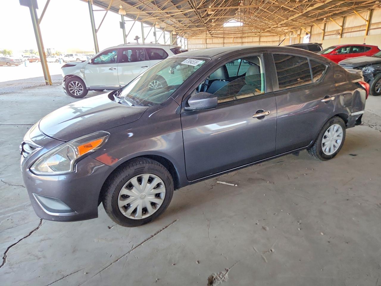 2015 Nissan Versa 1.6 Sv Серый vin: 3N1CN7AP3FL824317