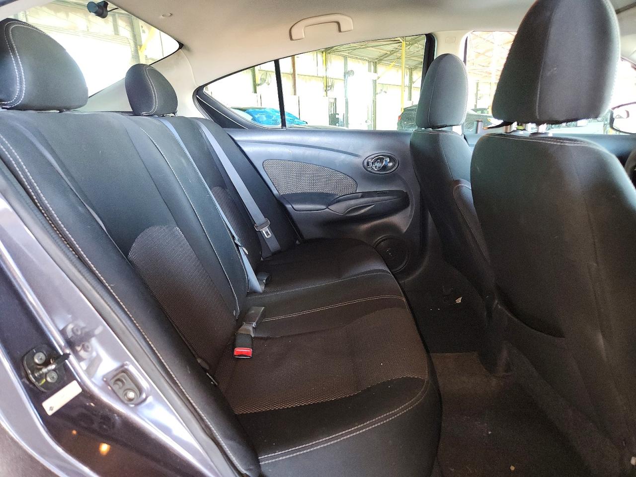 2015 Nissan Versa 1.6 Sv Gray vin: 3N1CN7AP3FL824317