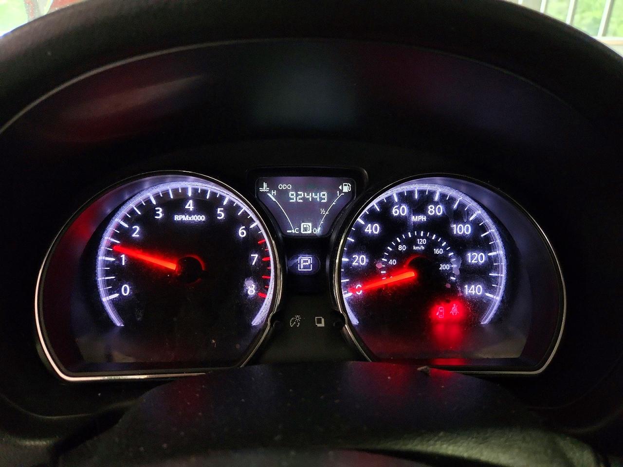 2015 Nissan Versa 1.6 Sv Red vin: 3N1CN7AP3FL840808