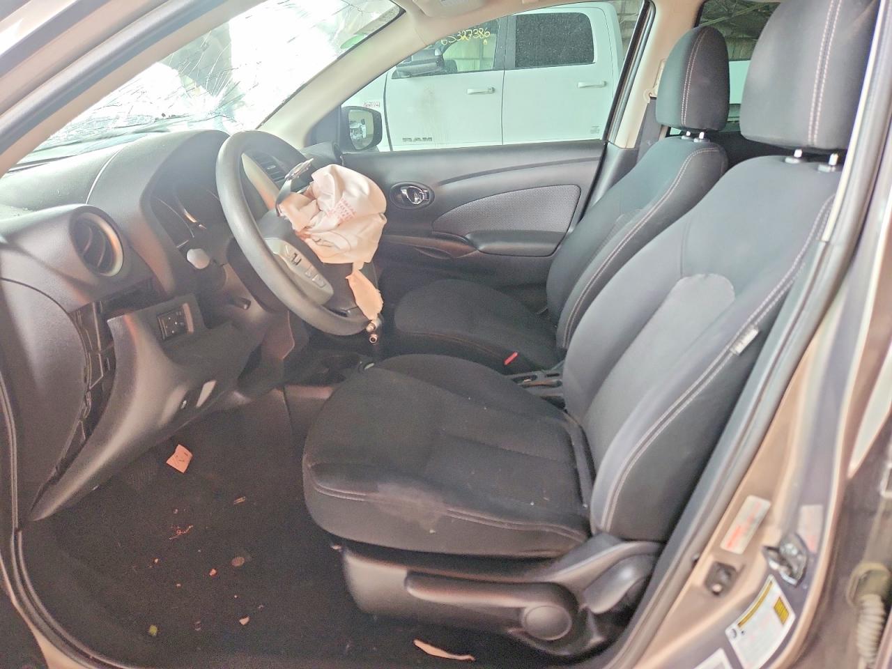 2015 Nissan Versa 1.6 Sv Gray vin: 3N1CN7AP3FL845121