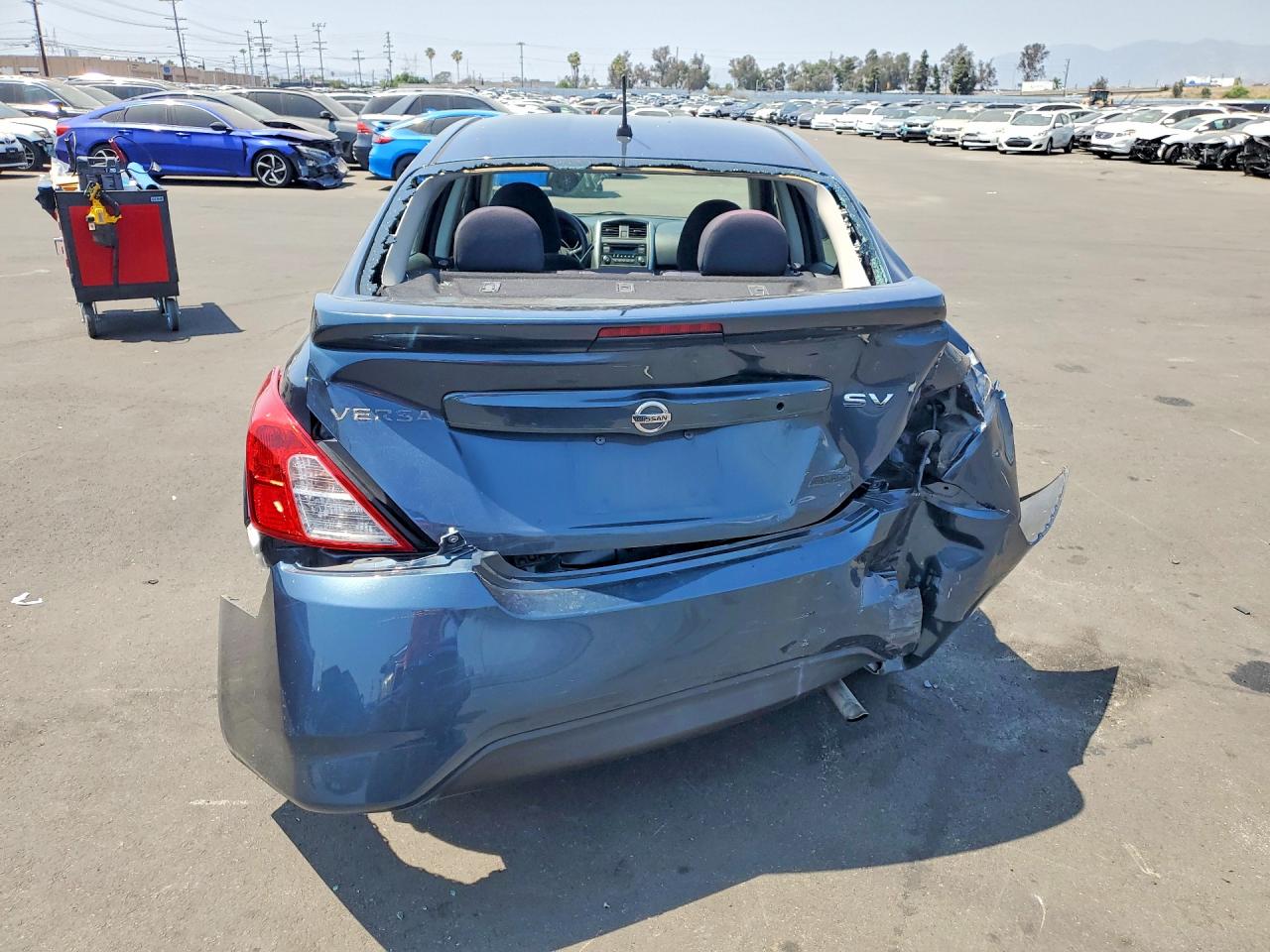 2015 Nissan Versa 1.6 Sv Blue vin: 3N1CN7AP3FL869046
