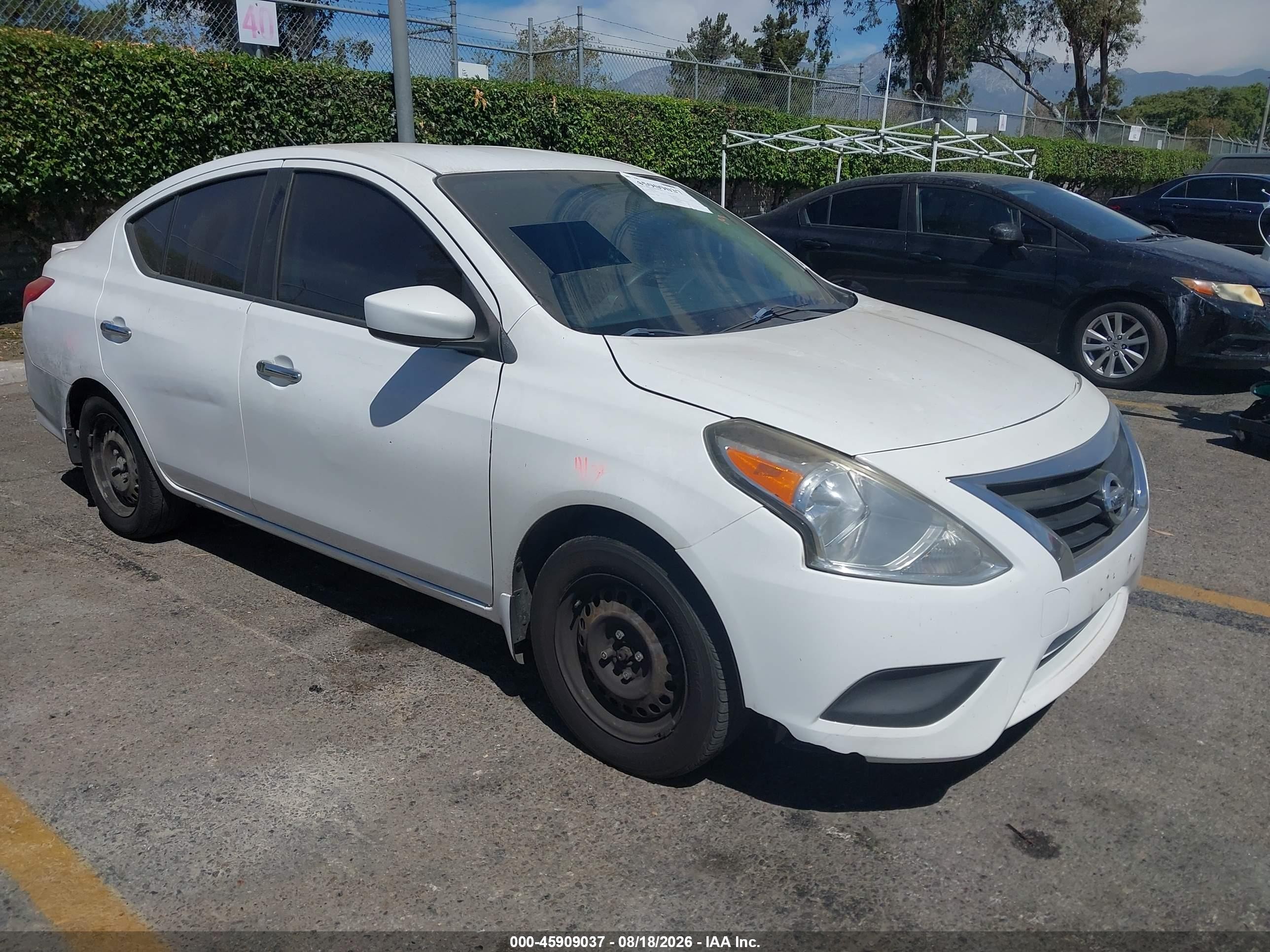 2015 Nissan Versa 1.6 Sv White vin: 3N1CN7AP3FL883819