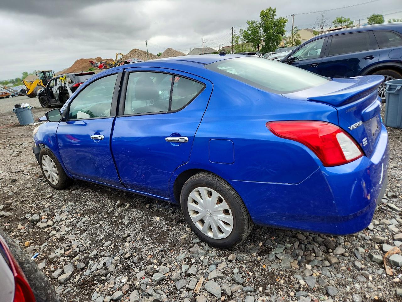 2015 Nissan Versa 1.6 Sv Blue vin: 3N1CN7AP3FL889121