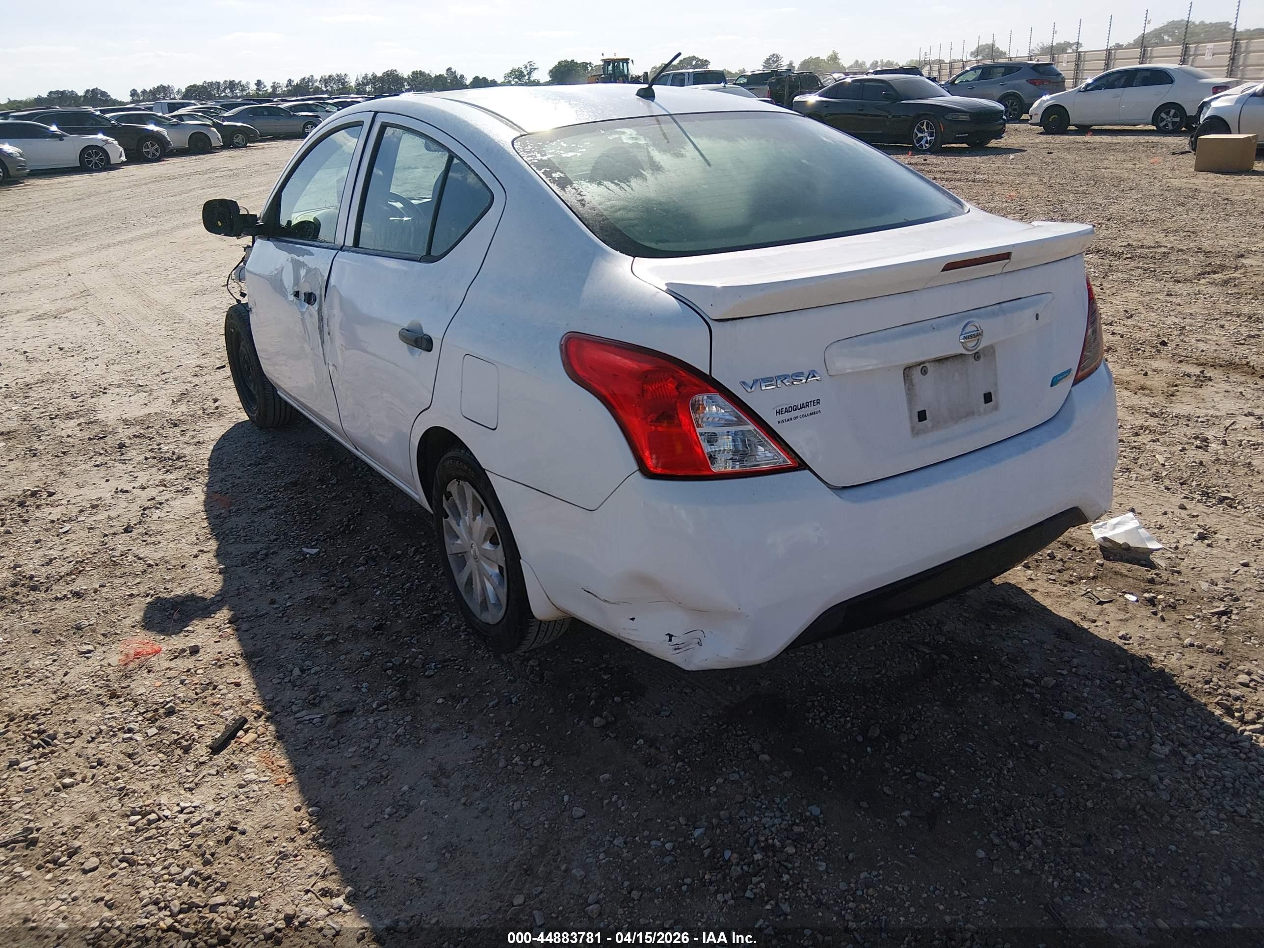 2015 Nissan Versa 1.6 S+ White vin: 3N1CN7AP3FL918276
