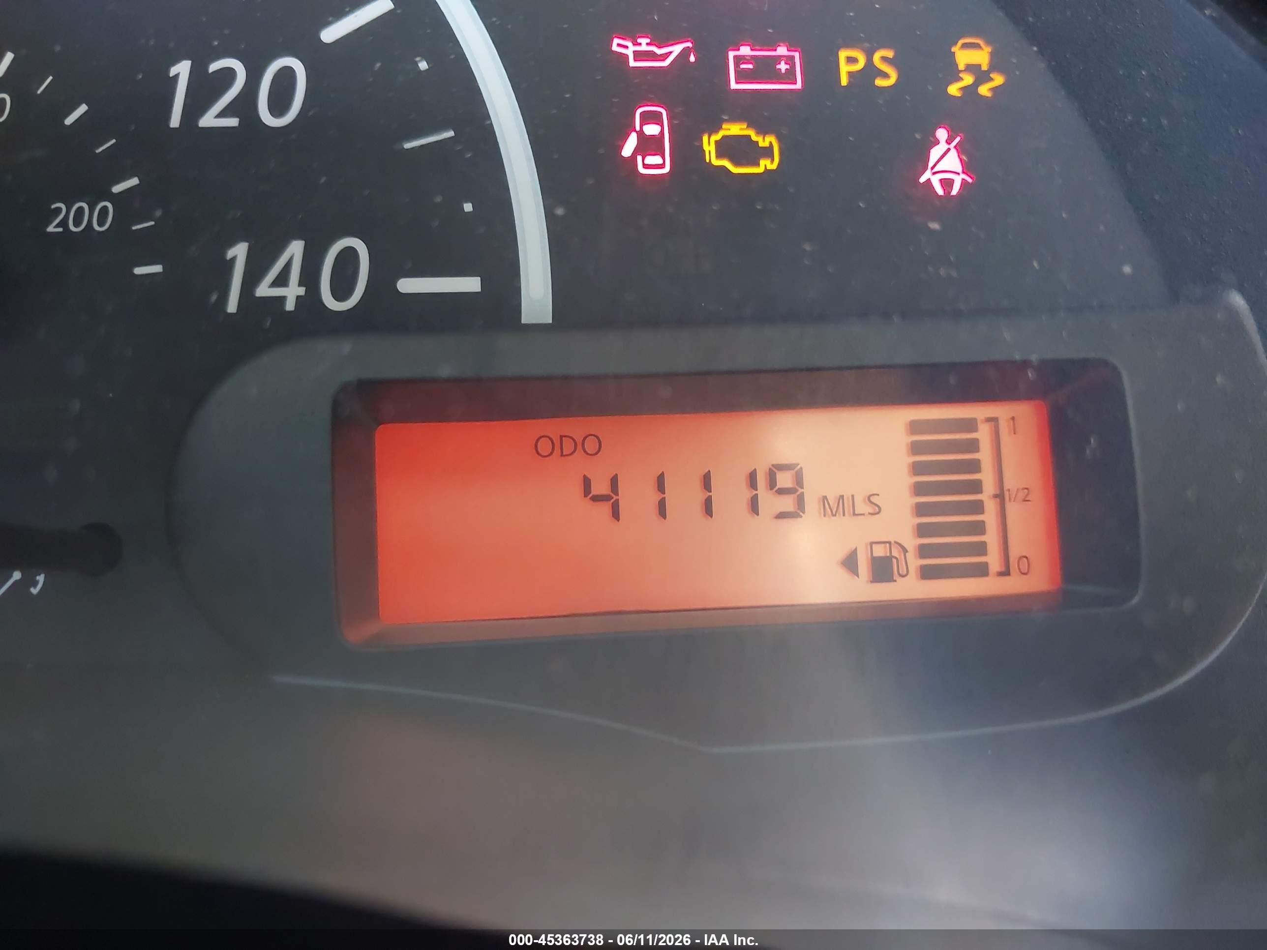 2017 Nissan Versa 1.6 S Серый vin: 3N1CN7AP3HL806399