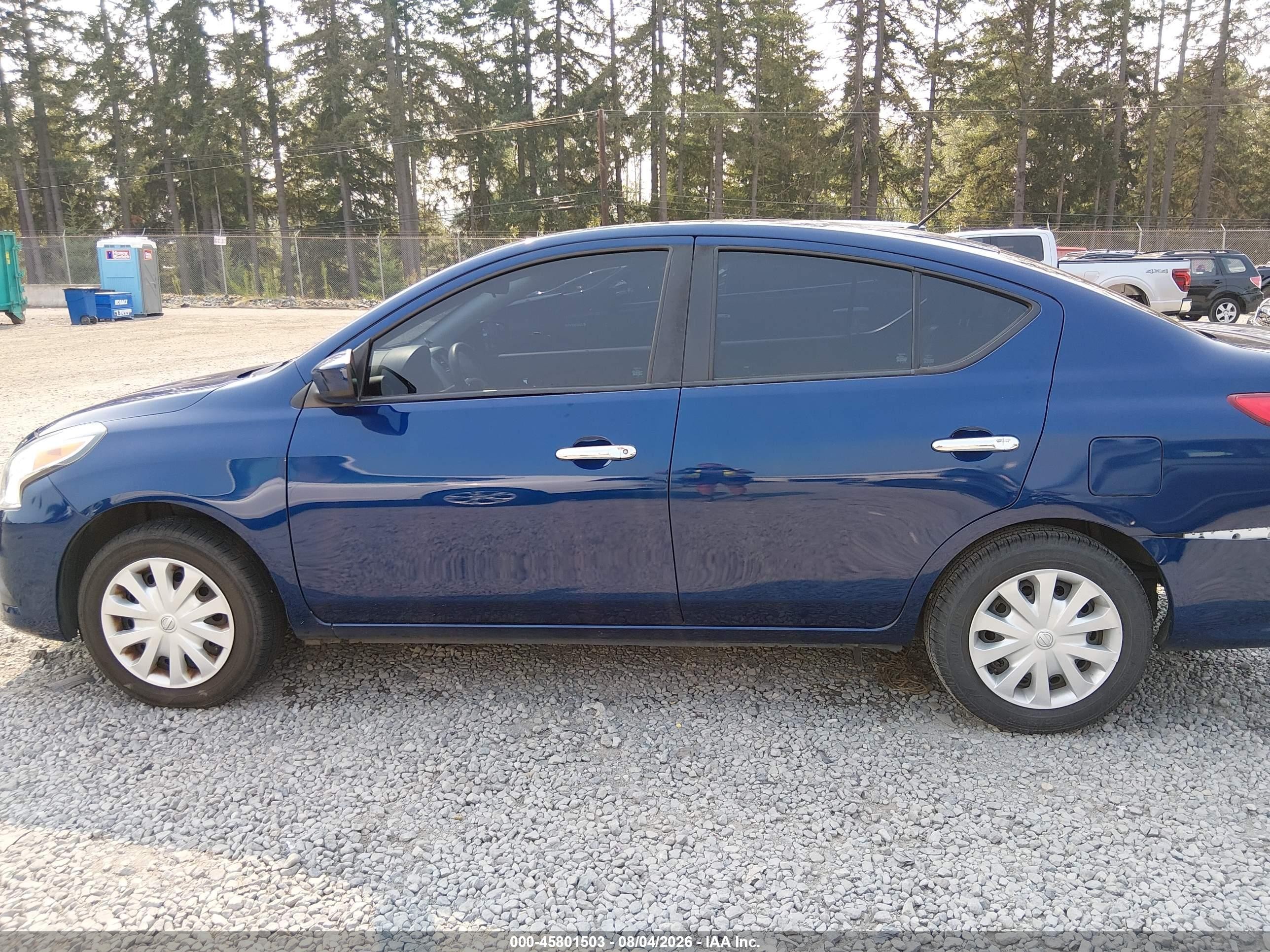 2018 Nissan Versa 1.6 Sv Blue vin: 3N1CN7AP3JL887717