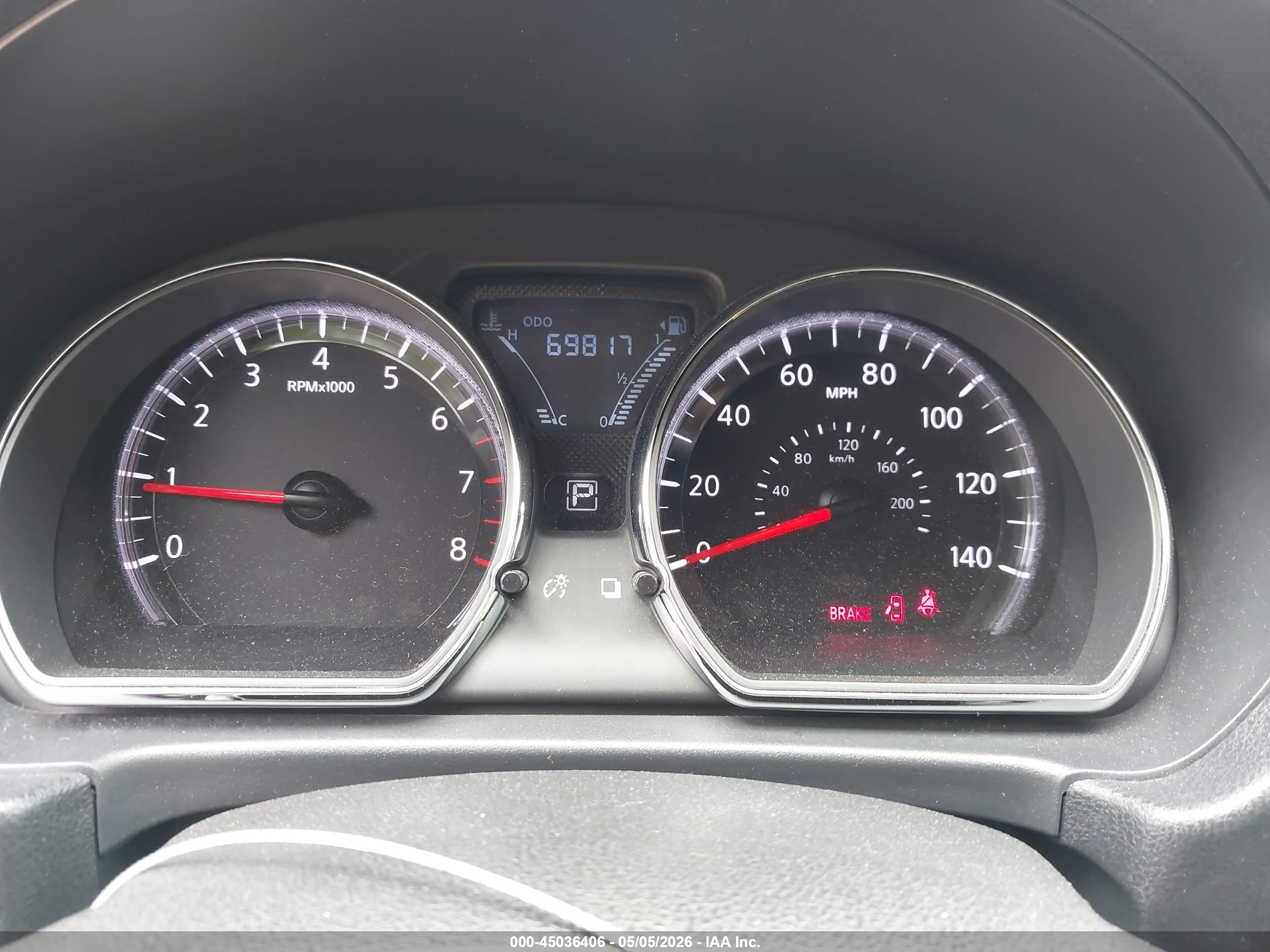 2019 Nissan Versa 1.6 Sv Серебряный vin: 3N1CN7AP3KL820505