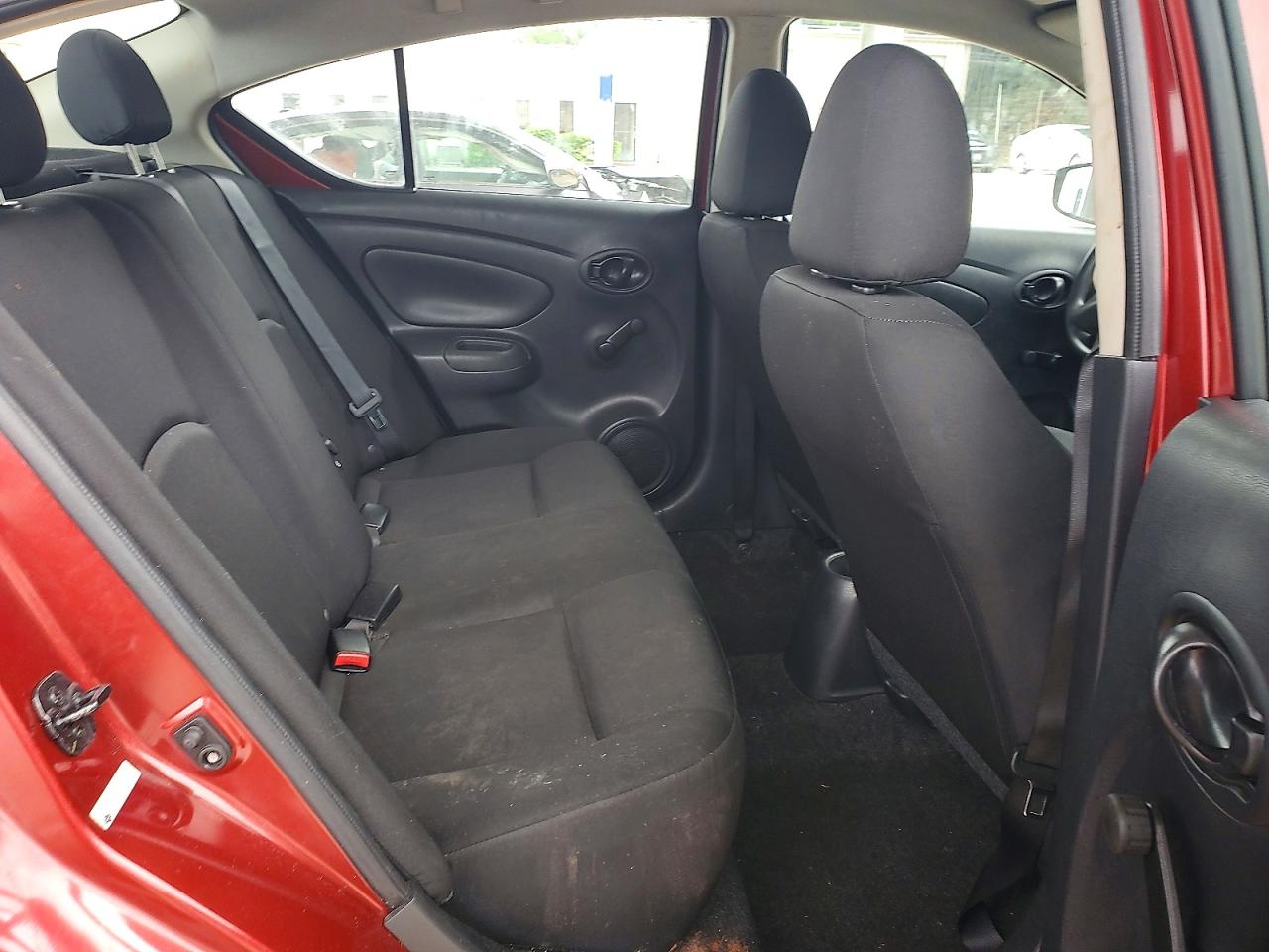 2019 Nissan Versa S Plus Красный vin: 3N1CN7AP3KL838499