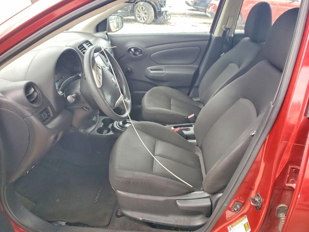 2019 Nissan Versa S Plus Красный vin: 3N1CN7AP3KL838499