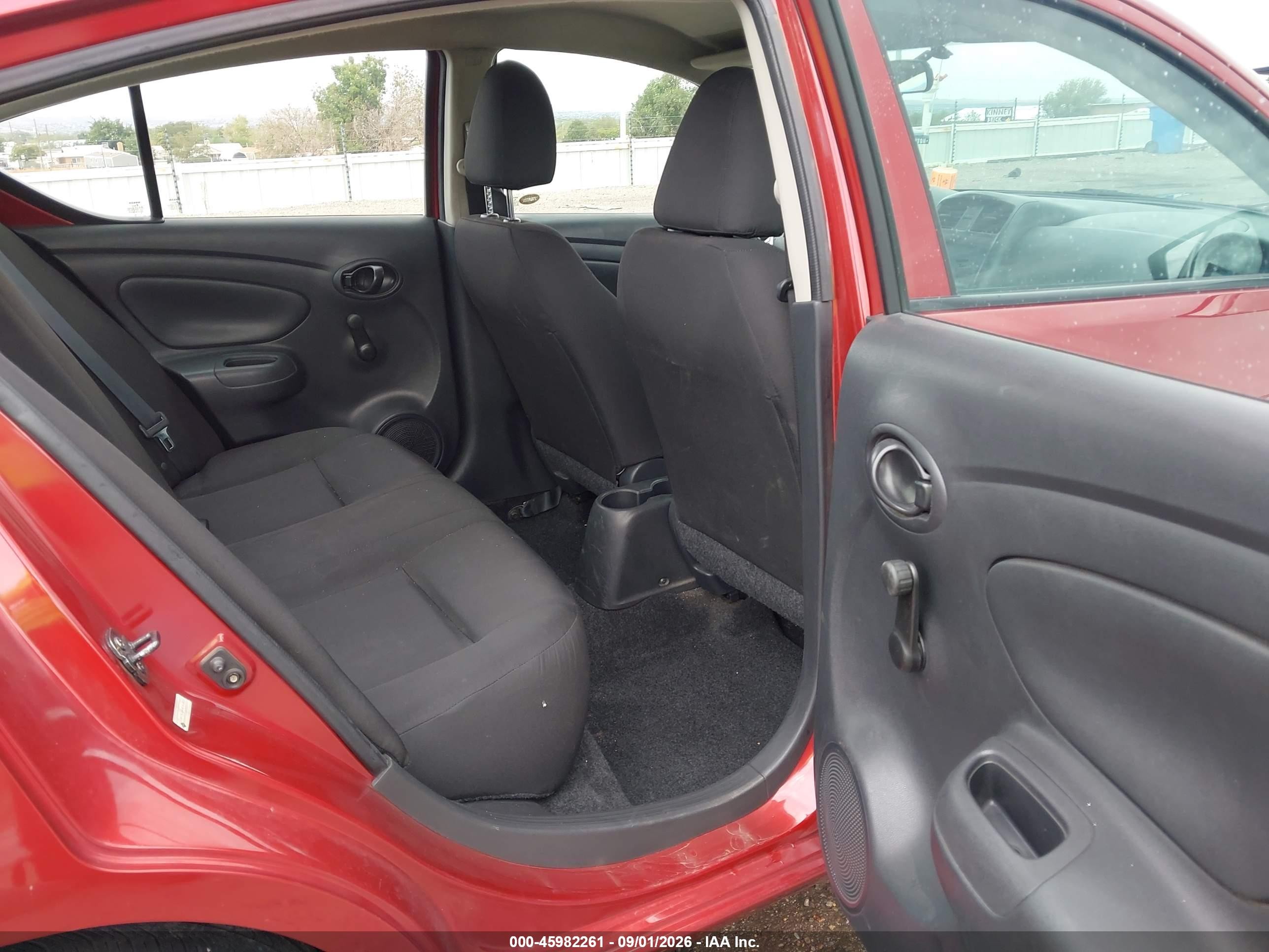 2019 Nissan Versa 1.6 S+ Red vin: 3N1CN7AP3KL867937
