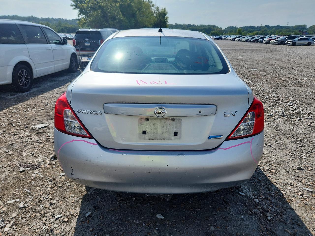 2012 Nissan Versa 1.6 S Silver vin: 3N1CN7AP4CL818280