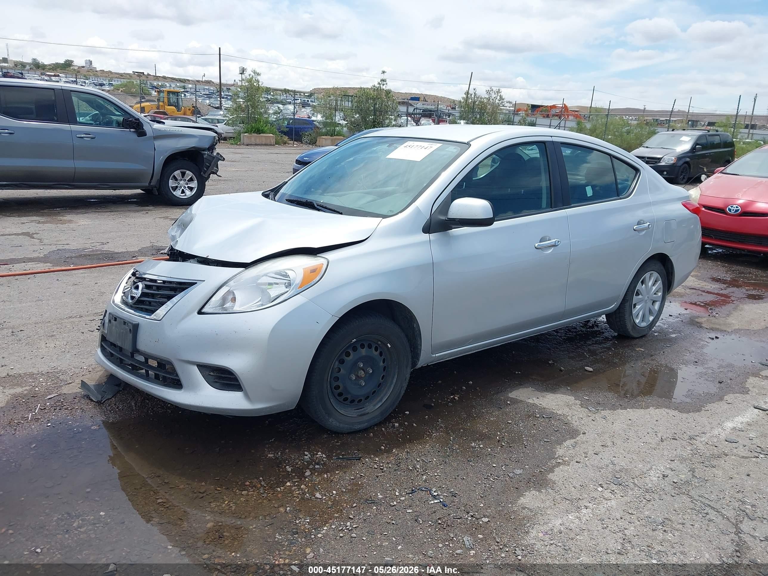 2012 Nissan Versa 1.6 Sv Silver vin: 3N1CN7AP4CL825679