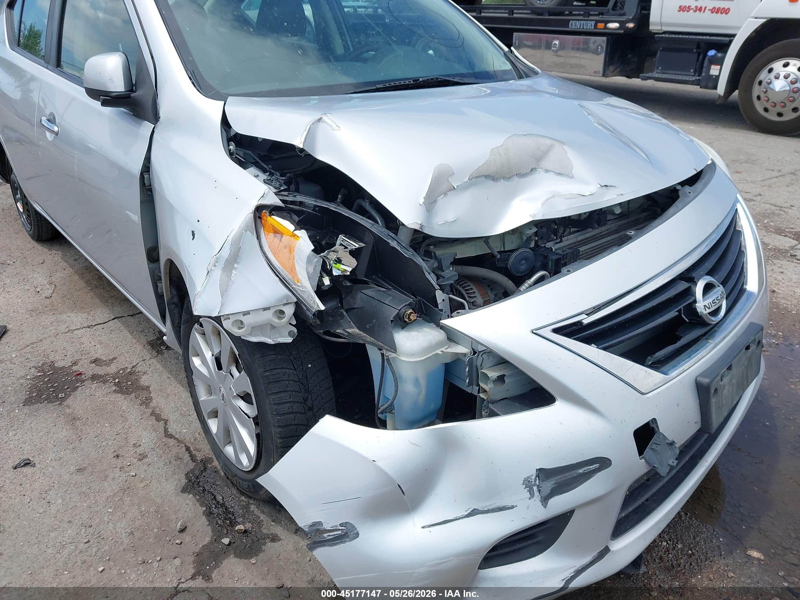 2012 Nissan Versa 1.6 Sv Silver vin: 3N1CN7AP4CL825679