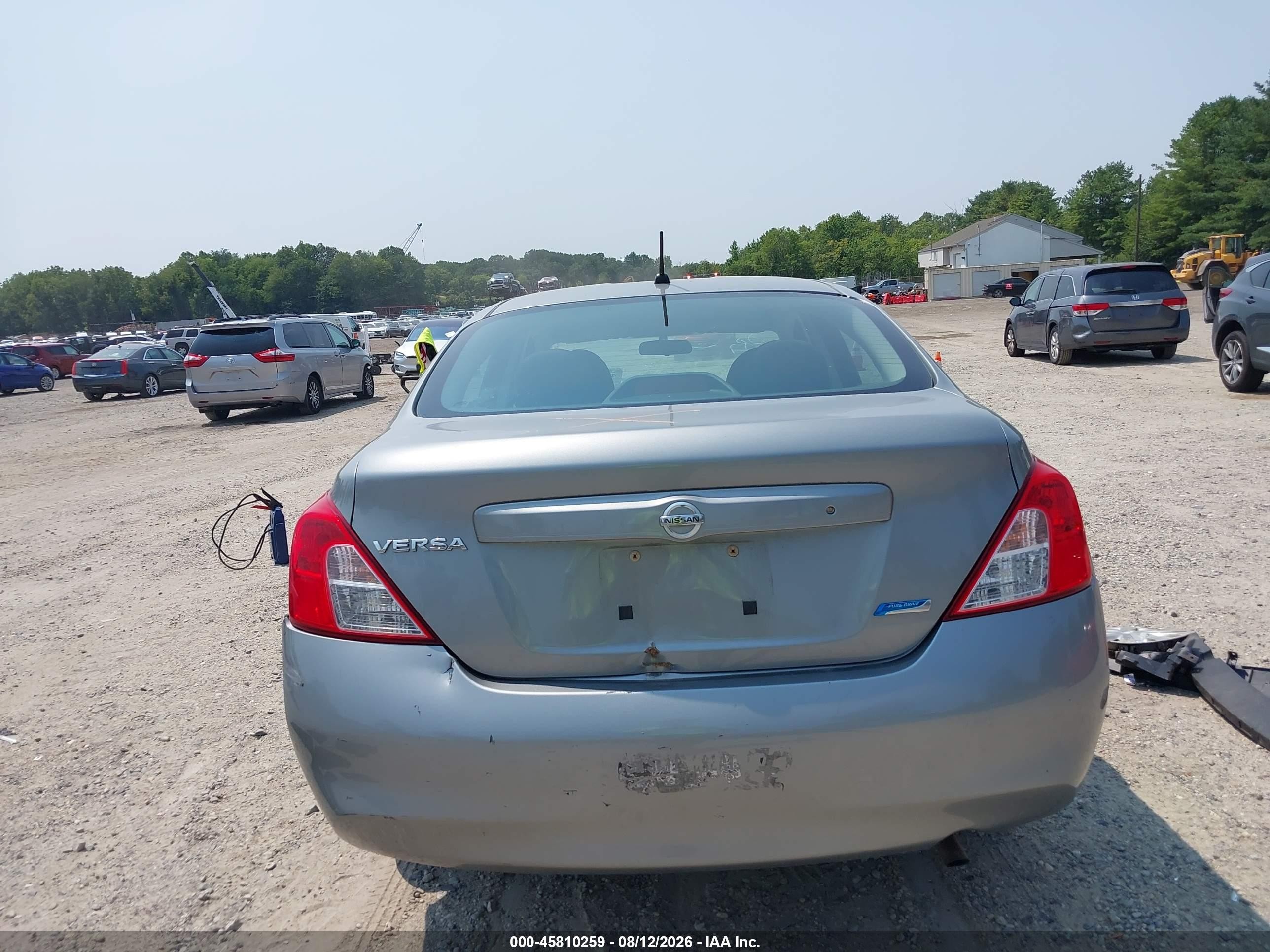 2012 Nissan Versa 1.6 S Gray vin: 3N1CN7AP4CL848444