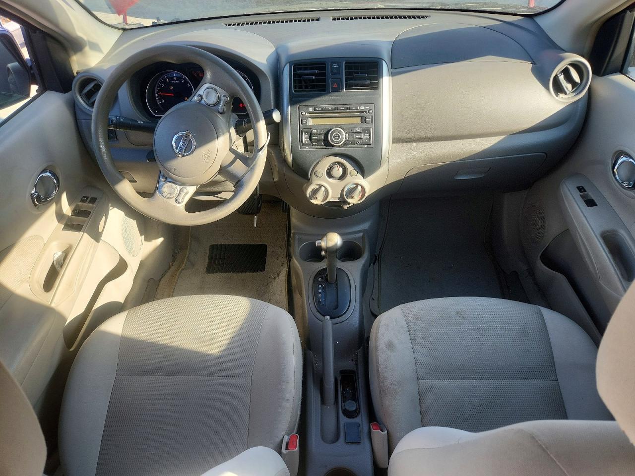 2012 Nissan Versa 1.6 S Red vin: 3N1CN7AP4CL864028