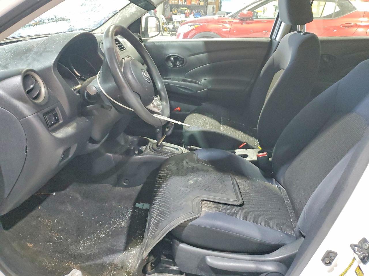 2012 Nissan Versa 1.6 S White vin: 3N1CN7AP4CL867382