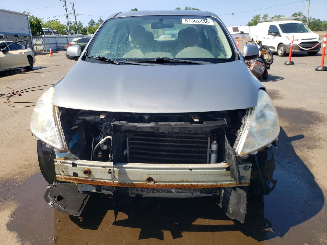 2012 Nissan Versa 1.6 S Silver vin: 3N1CN7AP4CL872758