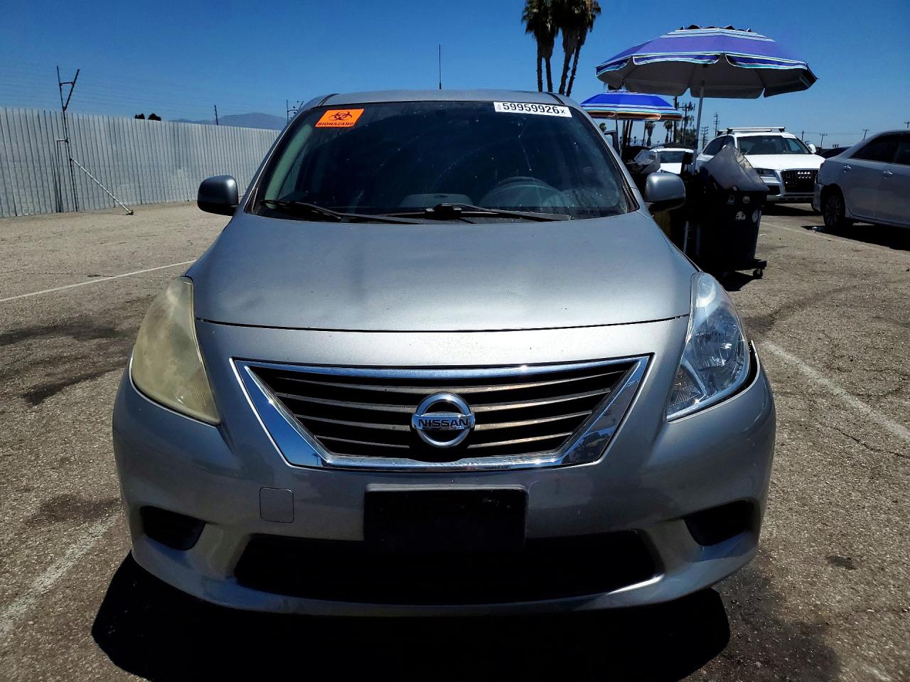 2012 Nissan Versa 1.6 S Silver vin: 3N1CN7AP4CL876650