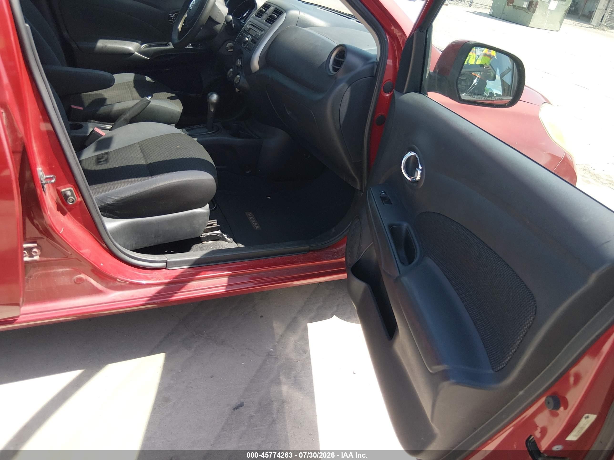 2013 Nissan Versa 1.6 Sv Maroon vin: 3N1CN7AP4DL826333