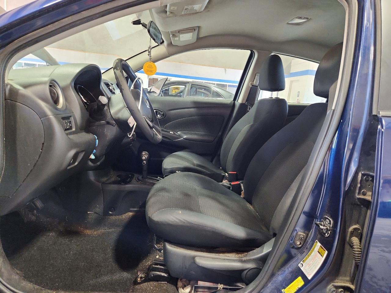 2013 Nissan Versa 1.6 S Blue vin: 3N1CN7AP4DL837770
