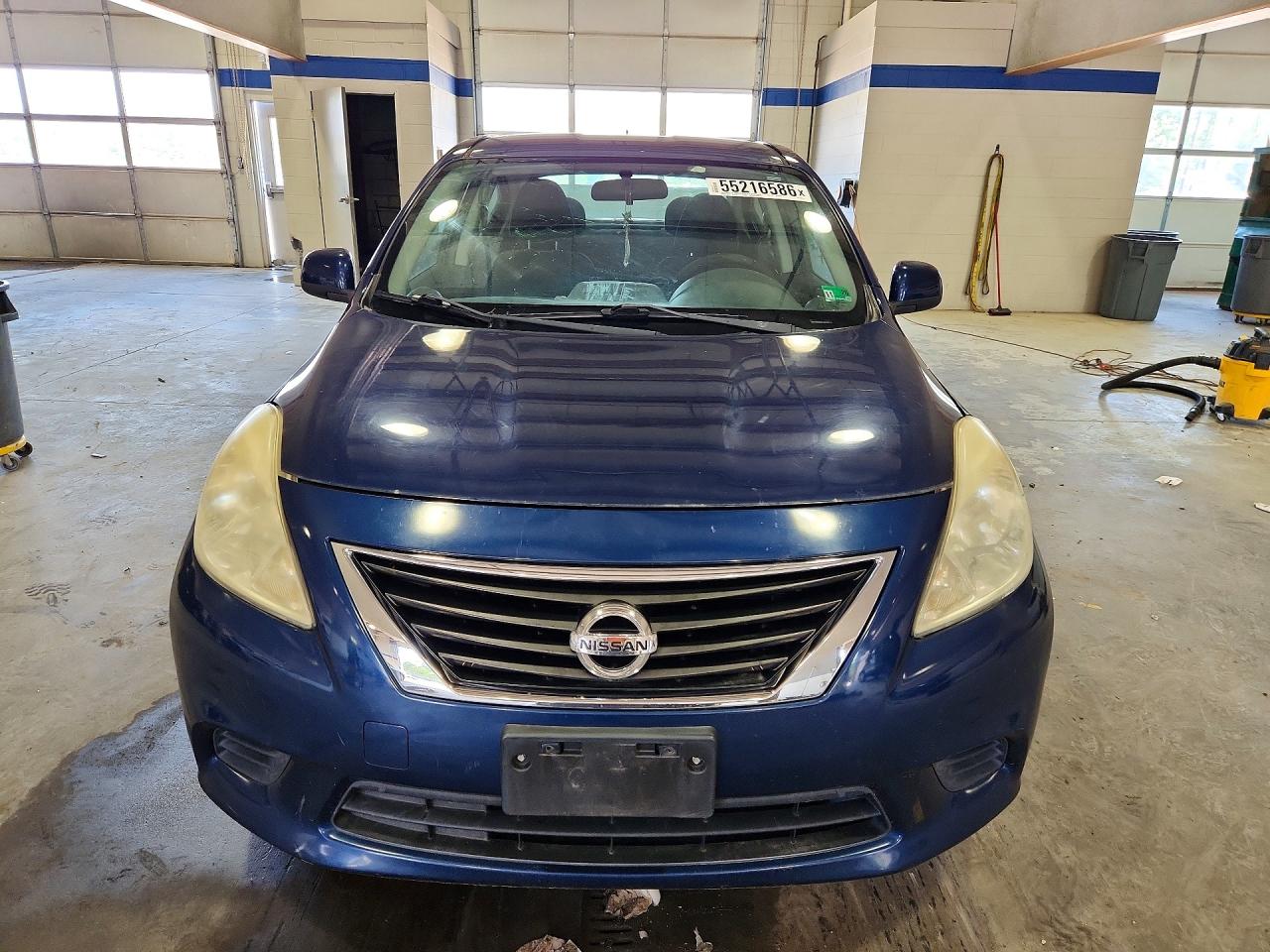 2013 Nissan Versa 1.6 S Blue vin: 3N1CN7AP4DL837770