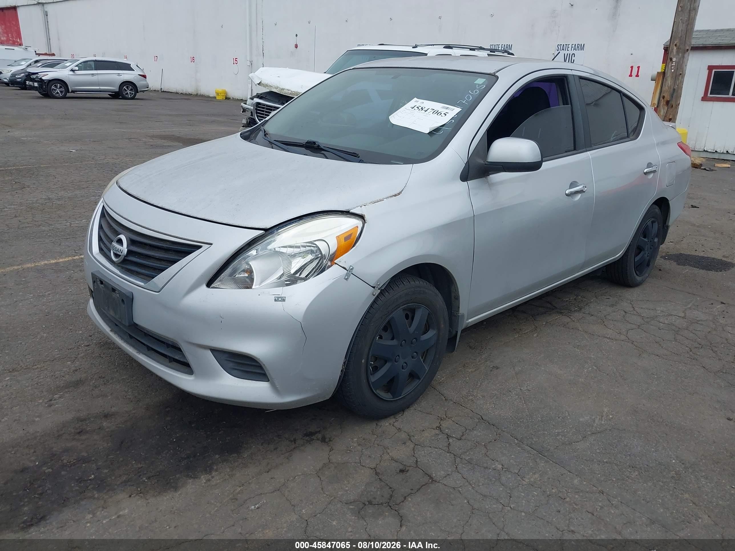 2013 Nissan Versa 1.6 Sv Silver vin: 3N1CN7AP4DL850048
