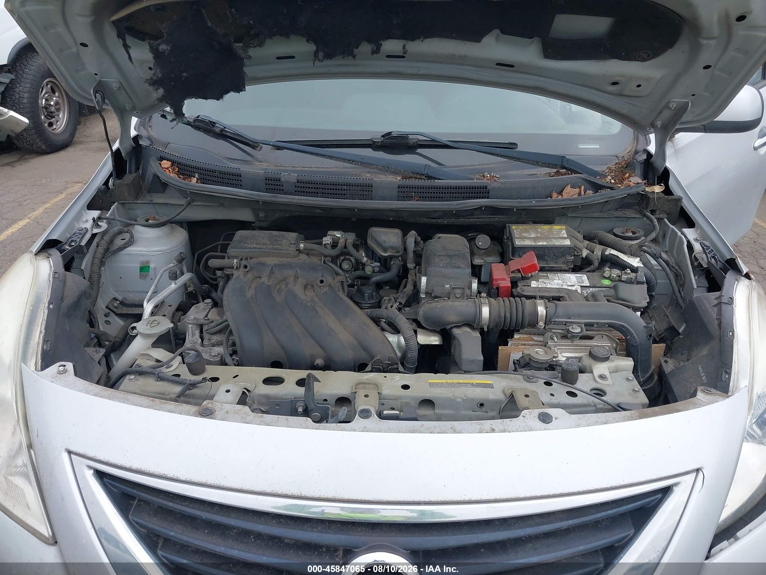 2013 Nissan Versa 1.6 Sv Silver vin: 3N1CN7AP4DL850048