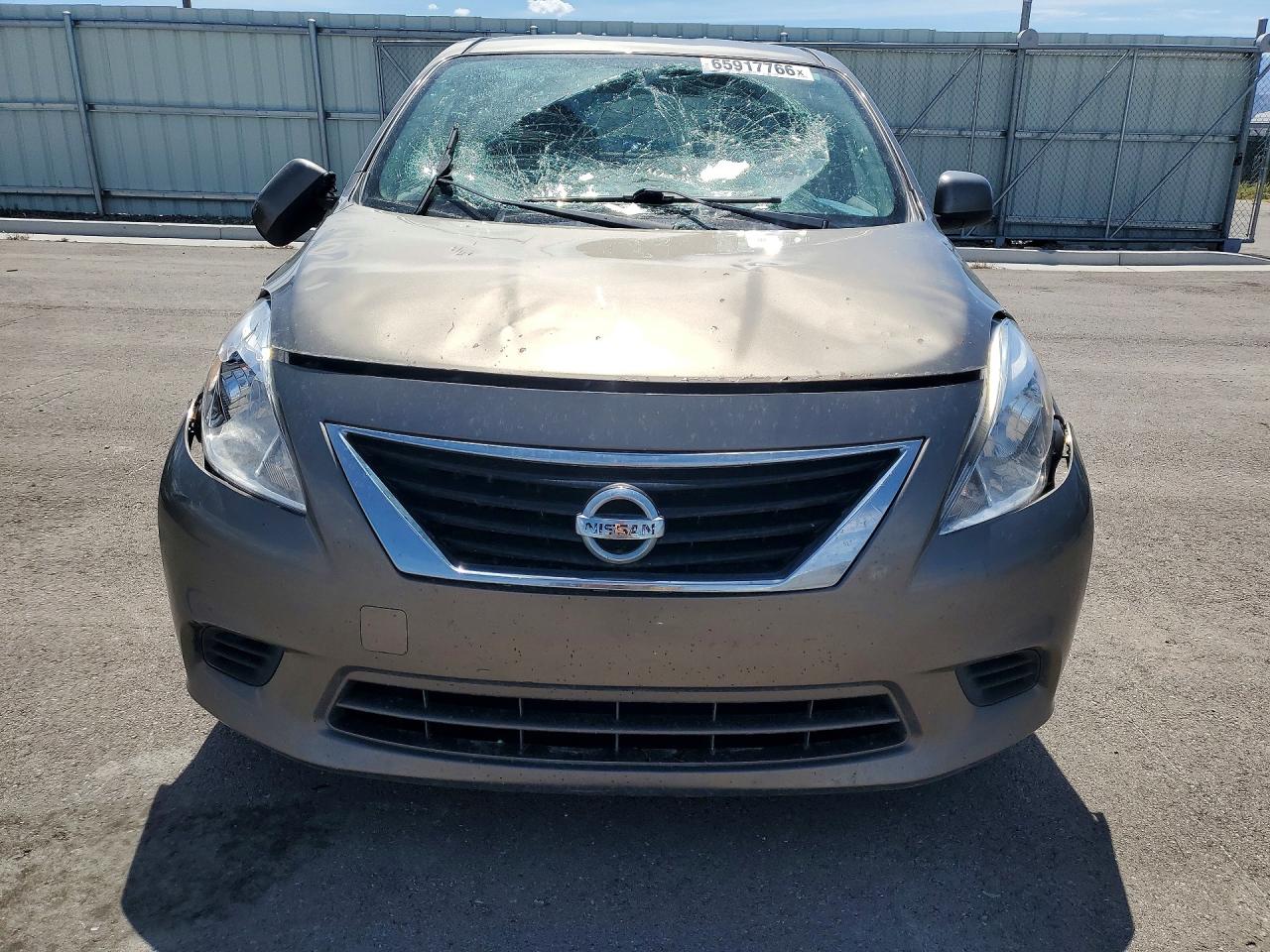 2013 Nissan Versa 1.6 S Gray vin: 3N1CN7AP4DL853936