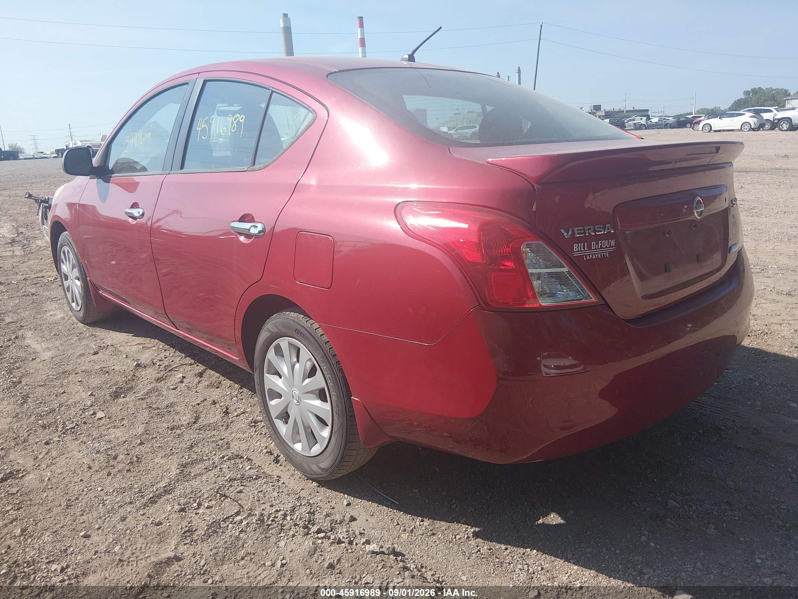 2013 Nissan Versa 1.6 Sv Red vin: 3N1CN7AP4DL857520