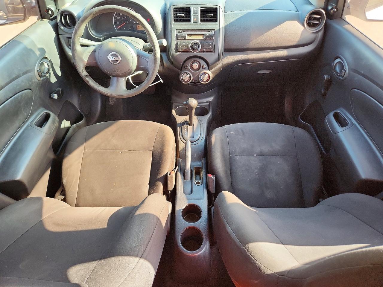 2013 Nissan Versa 1.6 S White vin: 3N1CN7AP4DL887942