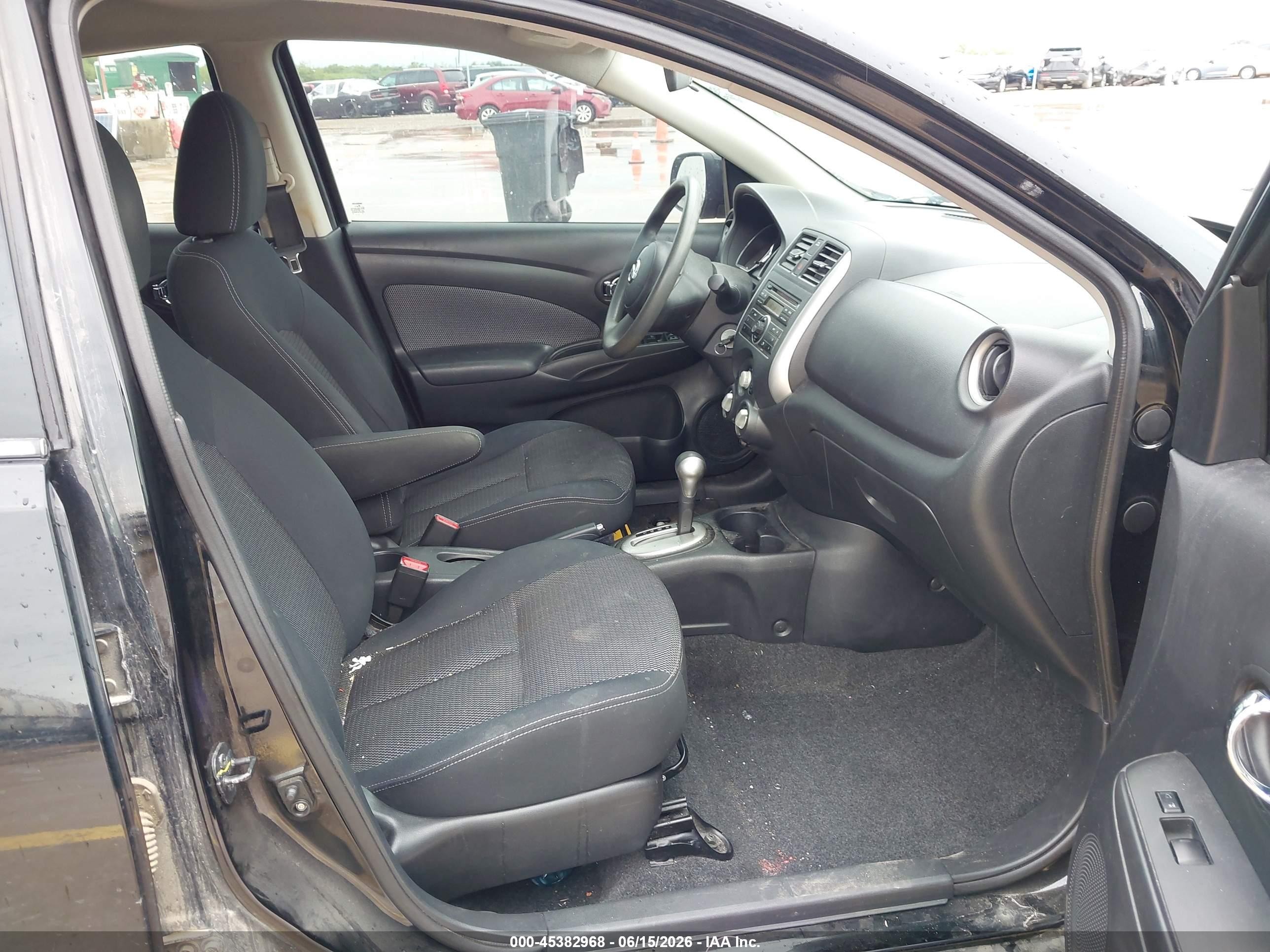 2014 Nissan Versa 1.6 Sv Black vin: 3N1CN7AP4EK452085