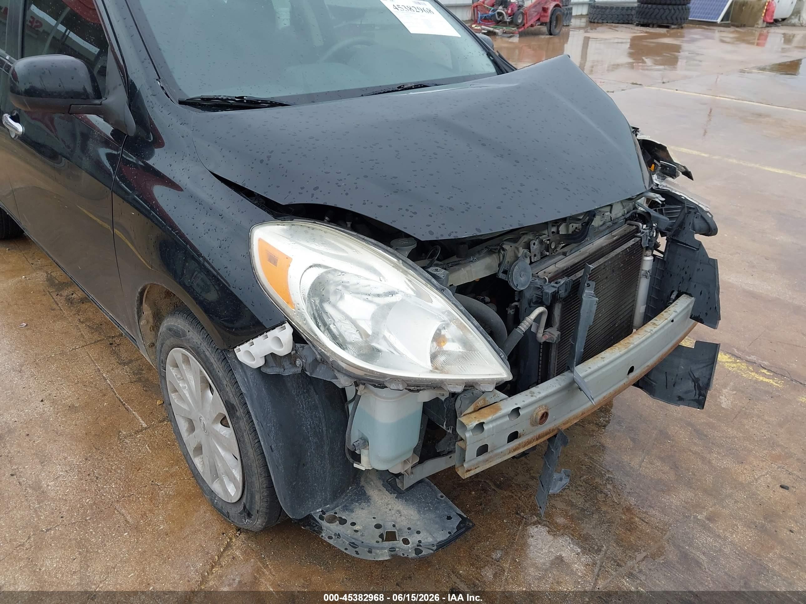 2014 Nissan Versa 1.6 Sv Black vin: 3N1CN7AP4EK452085