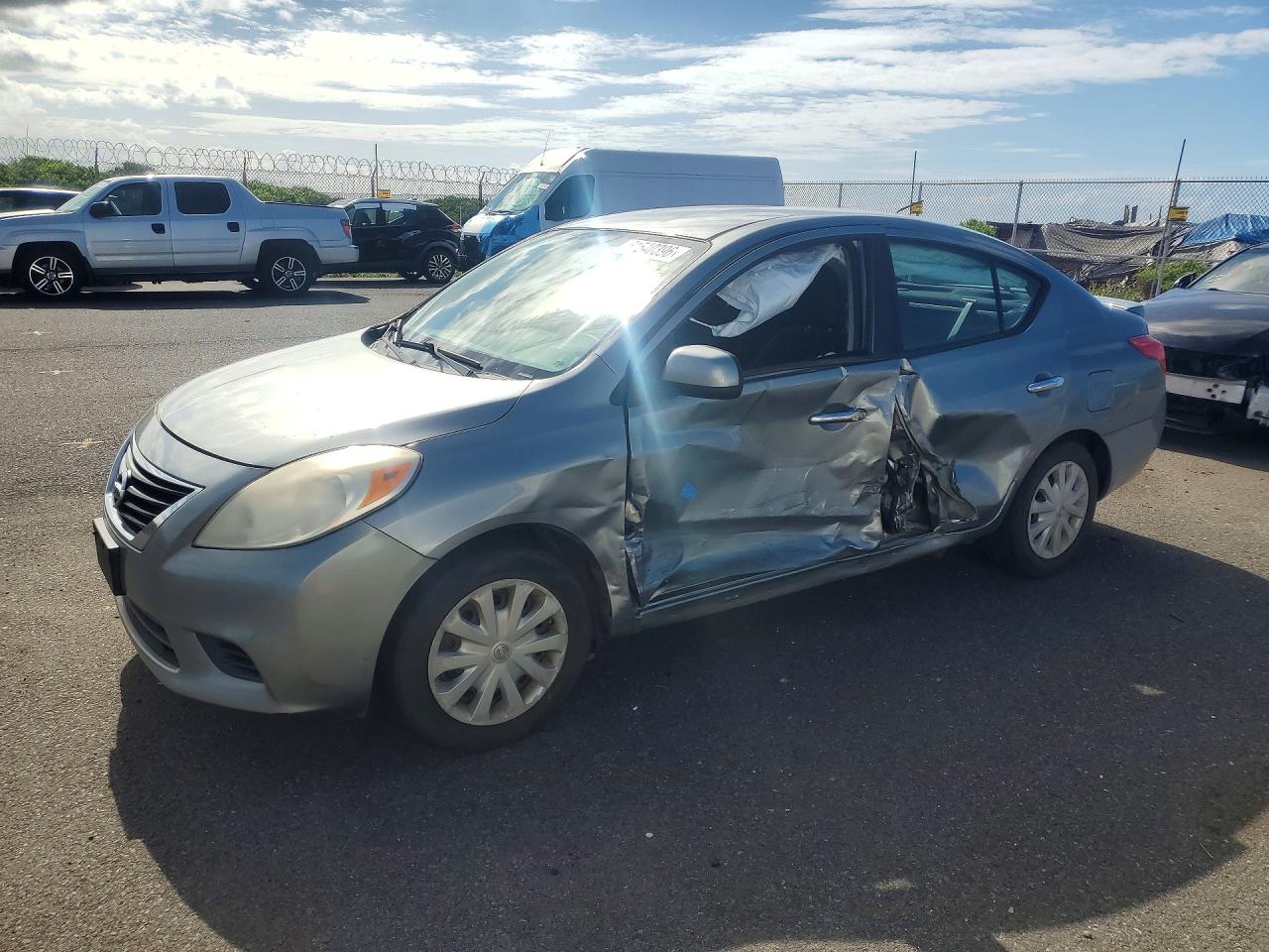 2014 Nissan Versa 1.6 Sv Silver vin: 3N1CN7AP4EL835132