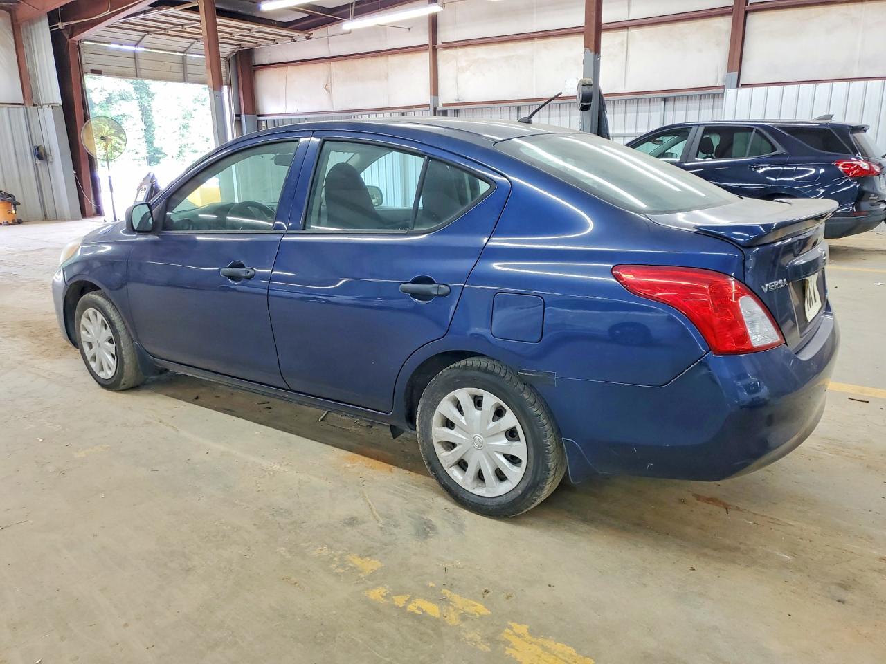 2014 Nissan Versa 1.6 S Plus Синий vin: 3N1CN7AP4EL844347