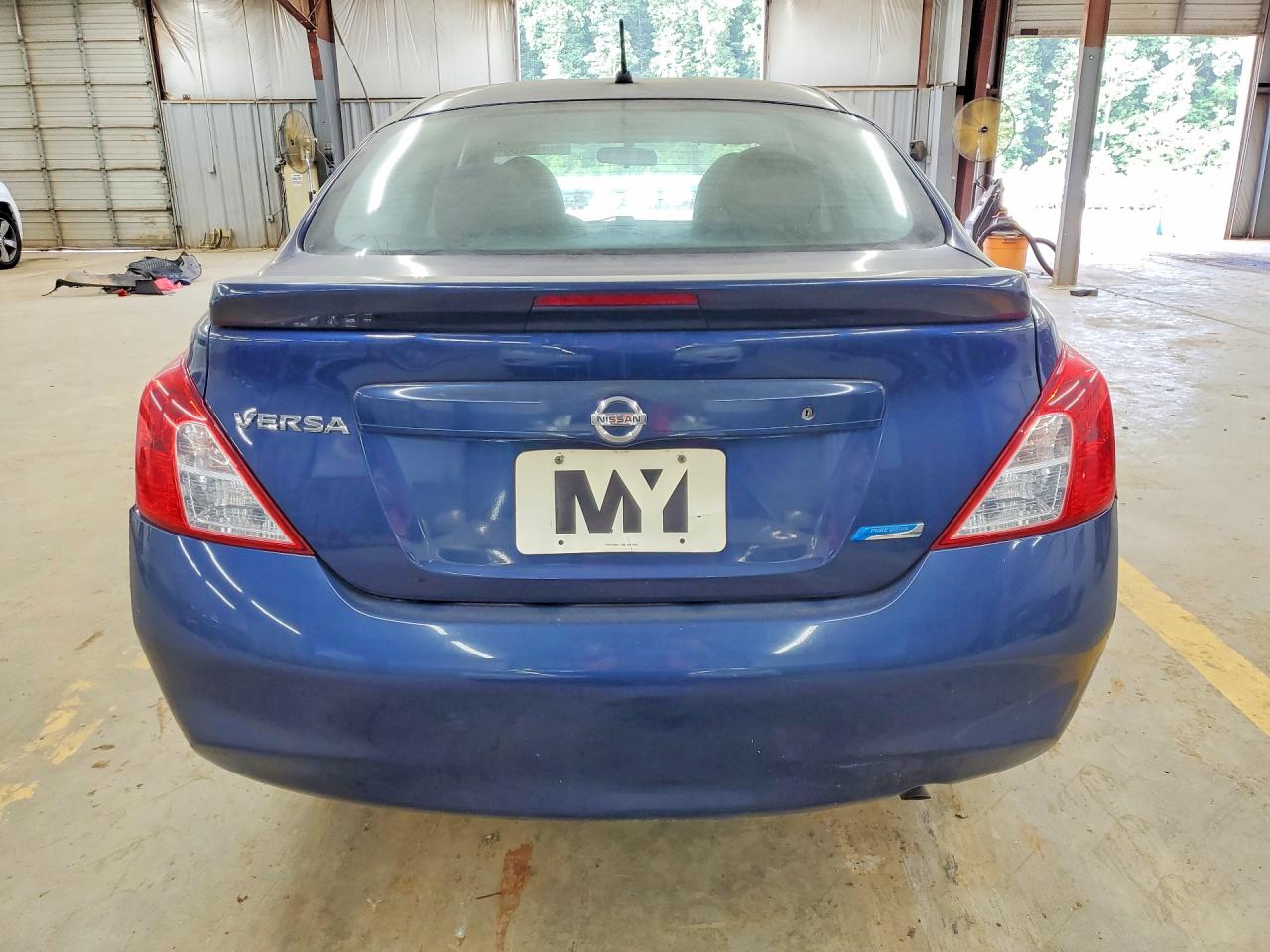 2014 Nissan Versa 1.6 S Plus Синий vin: 3N1CN7AP4EL844347