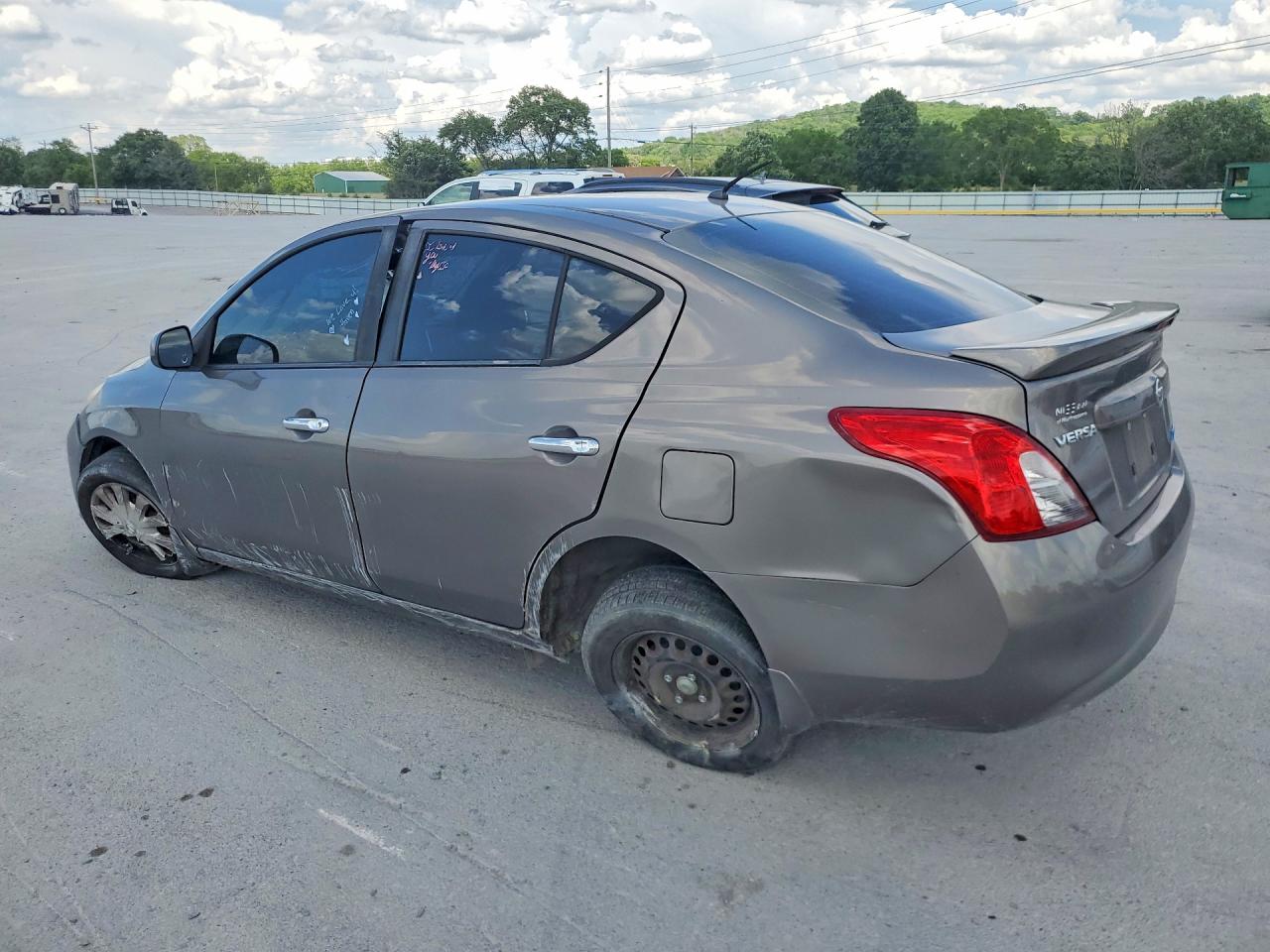 2014 Nissan Versa 1.6 Sv Gray vin: 3N1CN7AP4EL850682