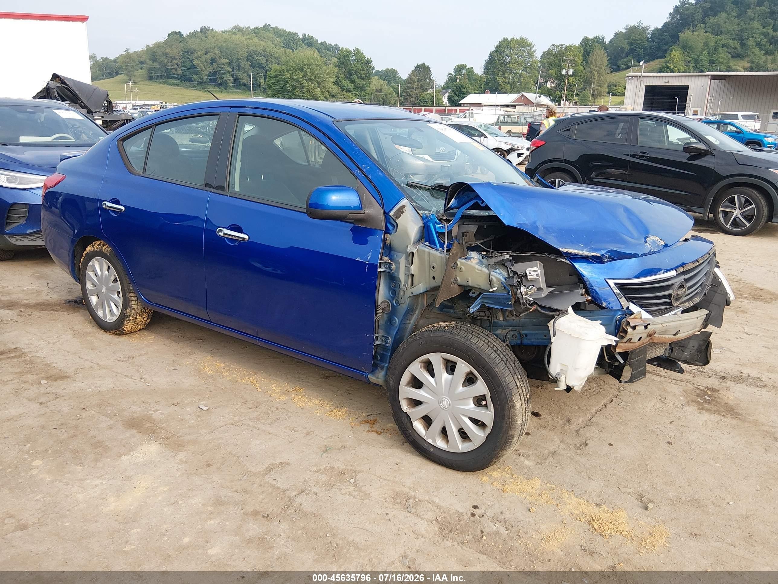 2014 Nissan Versa 1.6 Sv Синий vin: 3N1CN7AP4EL855140