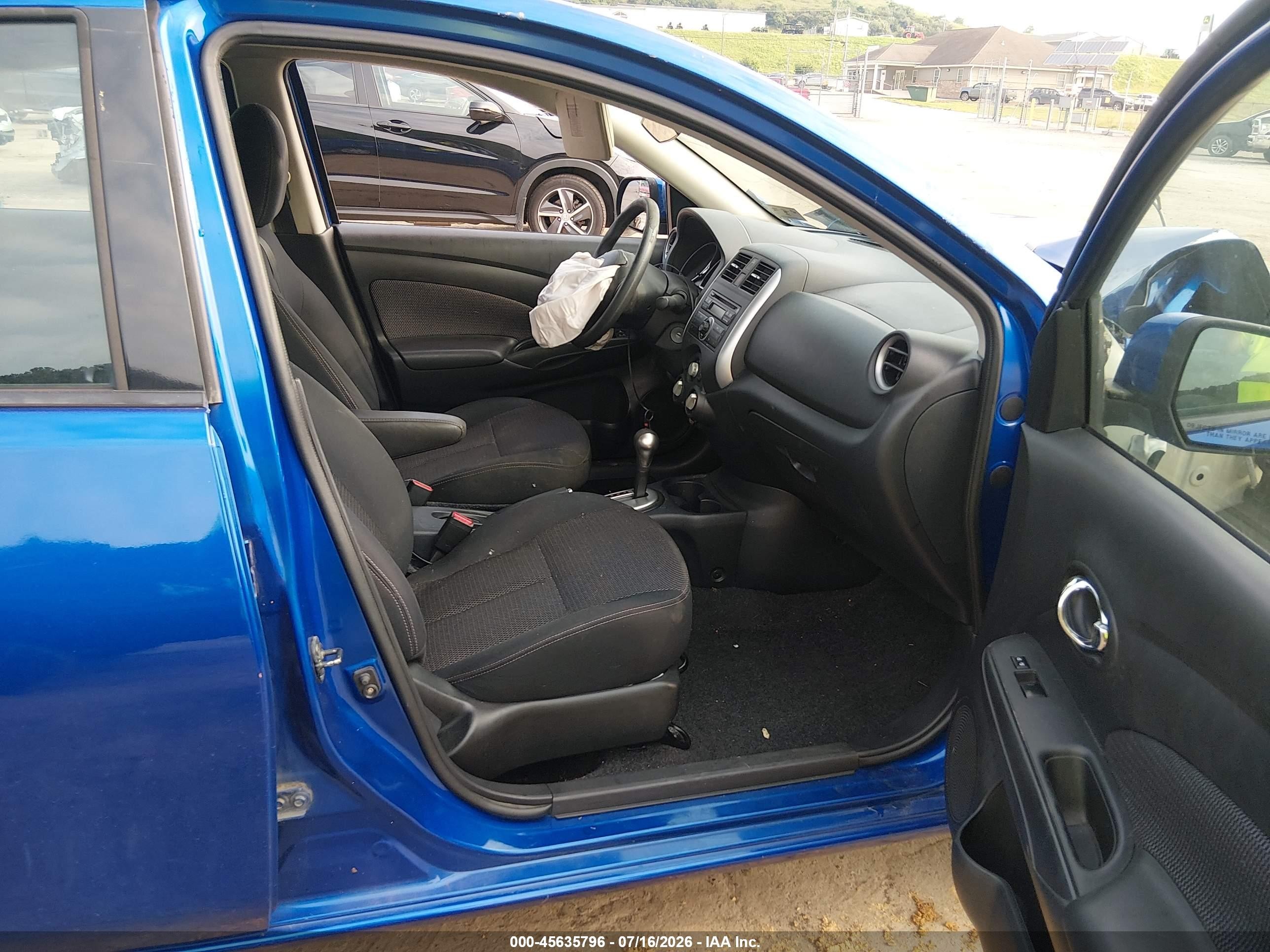 2014 Nissan Versa 1.6 Sv Синий vin: 3N1CN7AP4EL855140