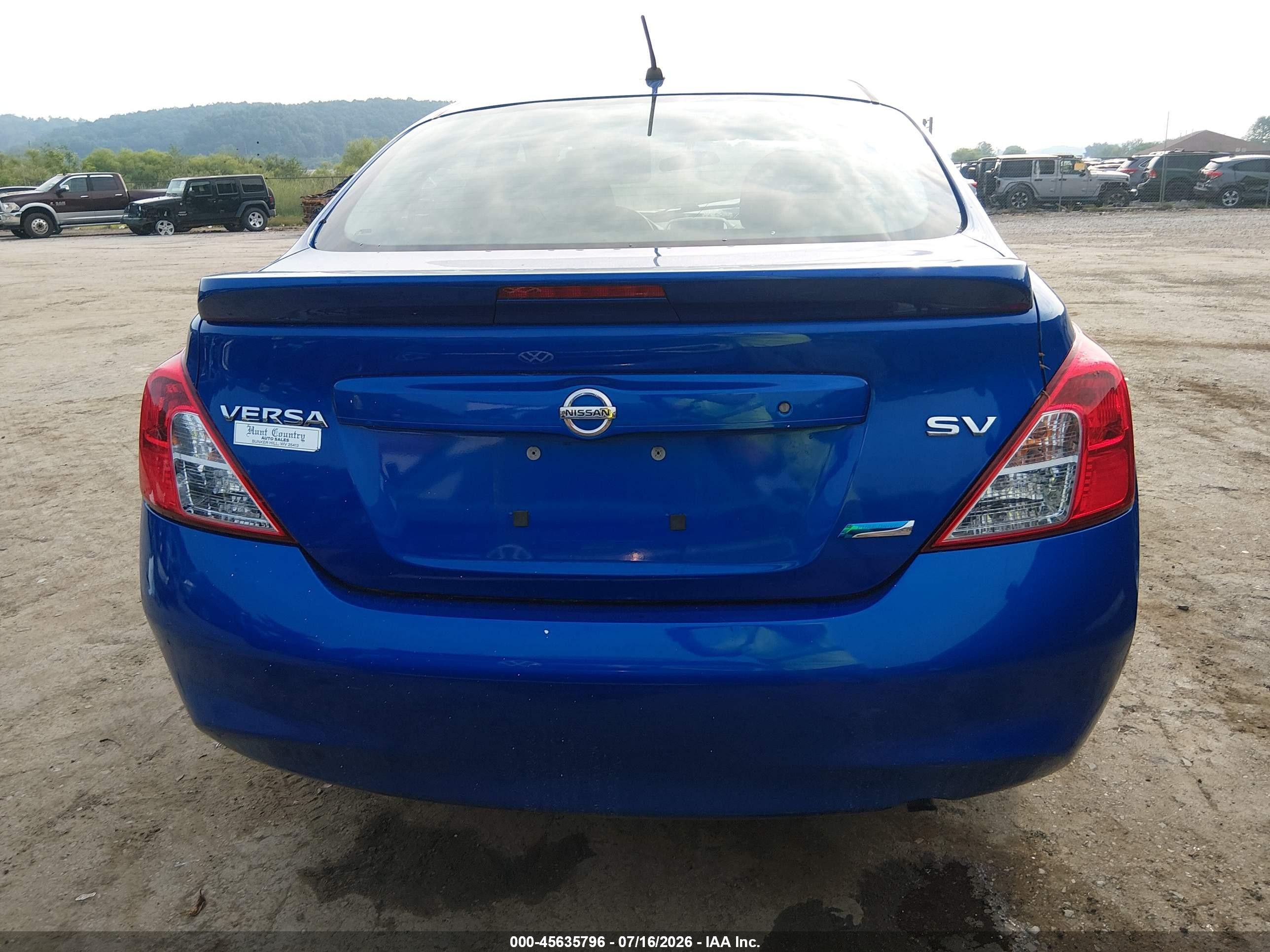 2014 Nissan Versa 1.6 Sv Синий vin: 3N1CN7AP4EL855140