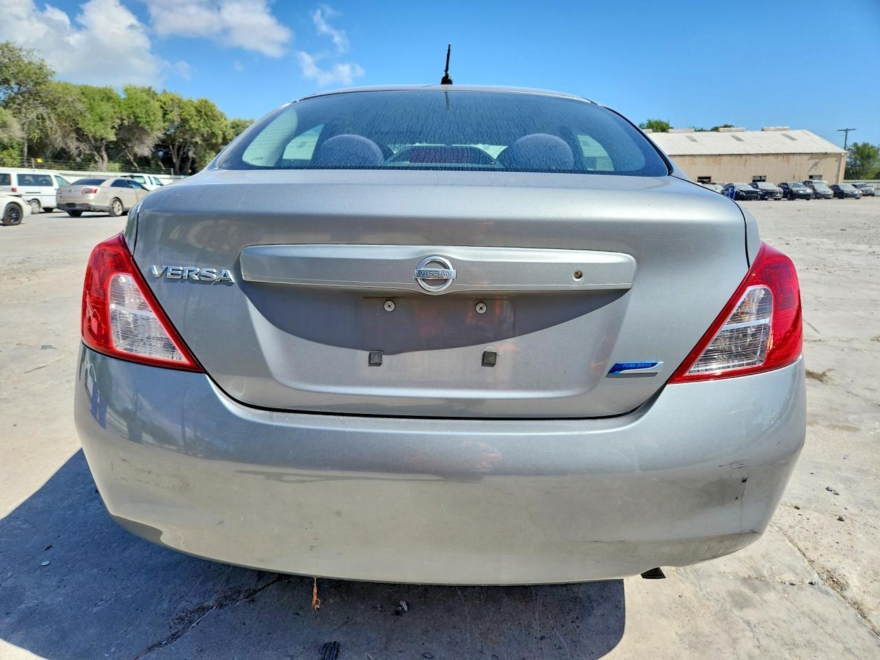 2014 Nissan Versa 1.6 S Gray vin: 3N1CN7AP4EL869748