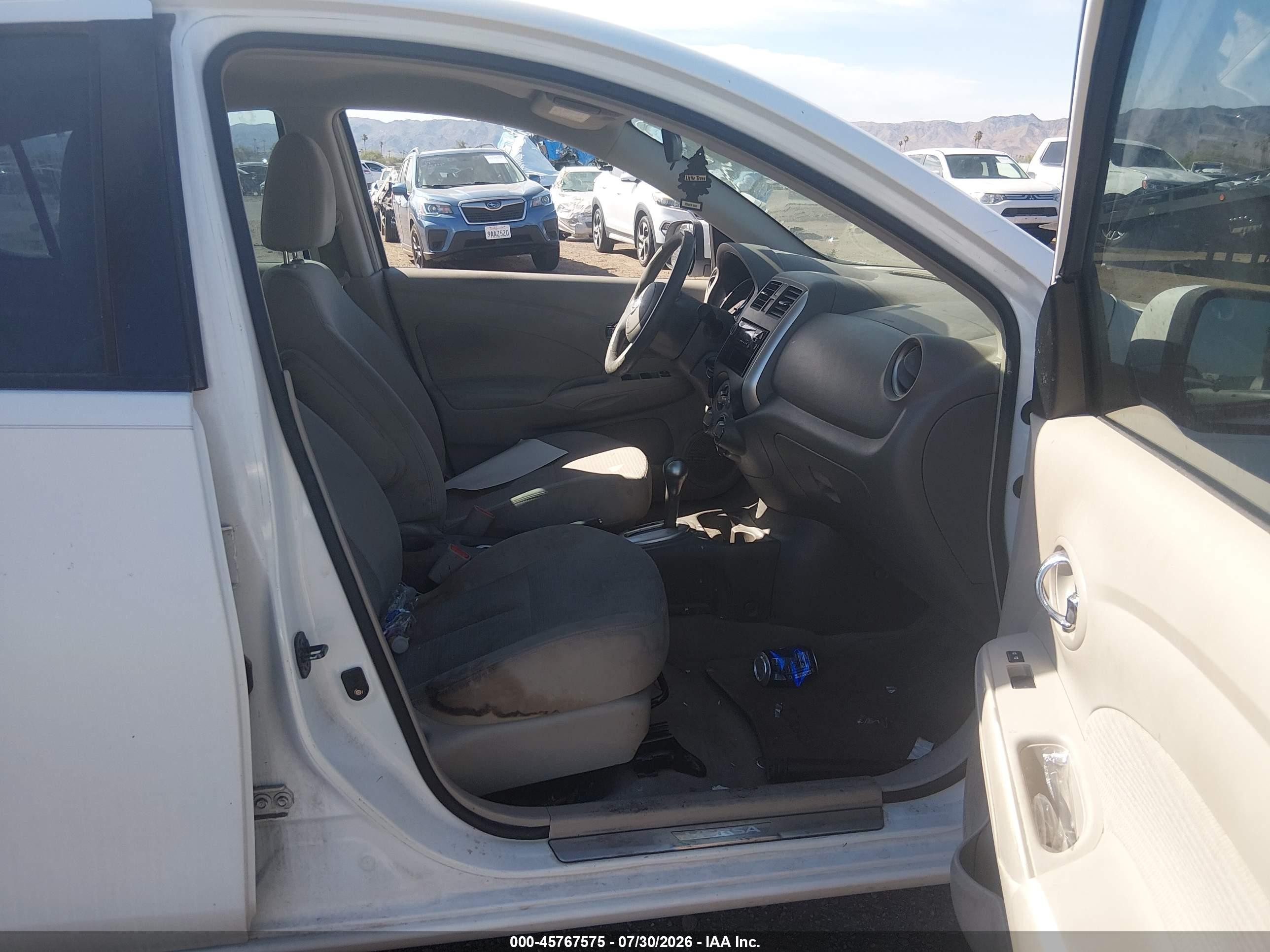 2014 Nissan Versa 1.6 Sv White vin: 3N1CN7AP4EL876652