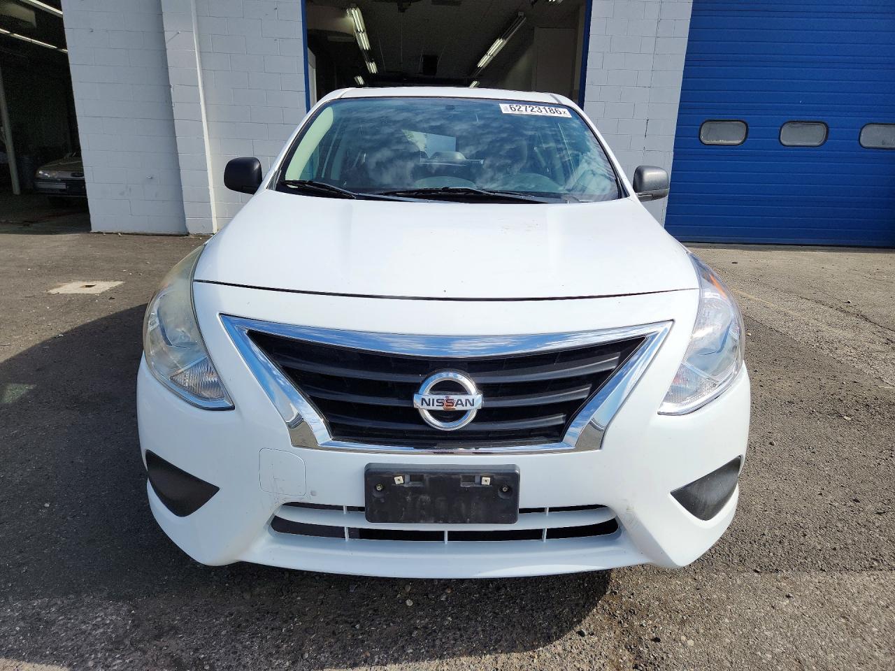 2015 Nissan Versa 1.6 S White vin: 3N1CN7AP4FL814802