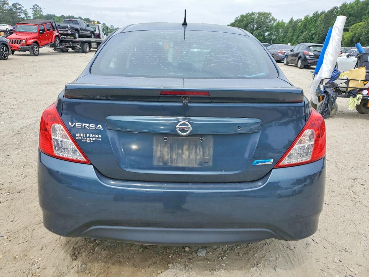 2015 Nissan Versa 1.6 S Plus Gray vin: 3N1CN7AP4FL830479