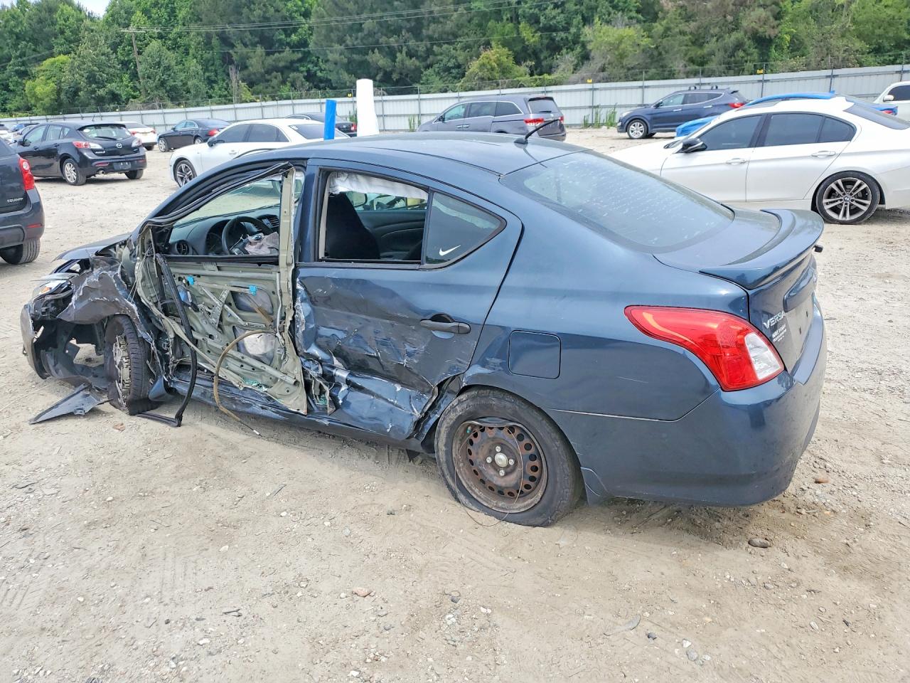 2015 Nissan Versa 1.6 S Plus Gray vin: 3N1CN7AP4FL830479