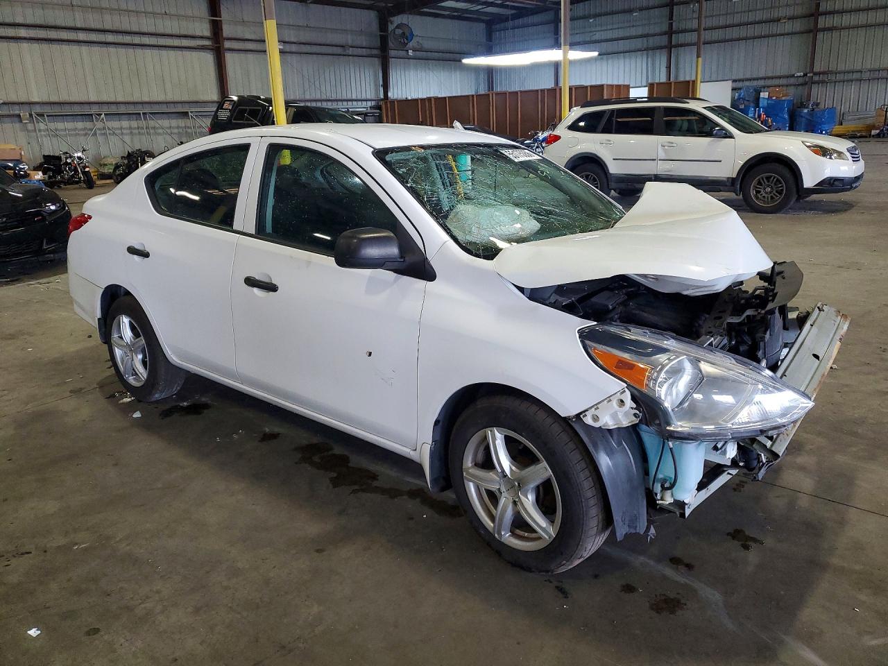 2015 Nissan Versa 1.6 S White vin: 3N1CN7AP4FL835682