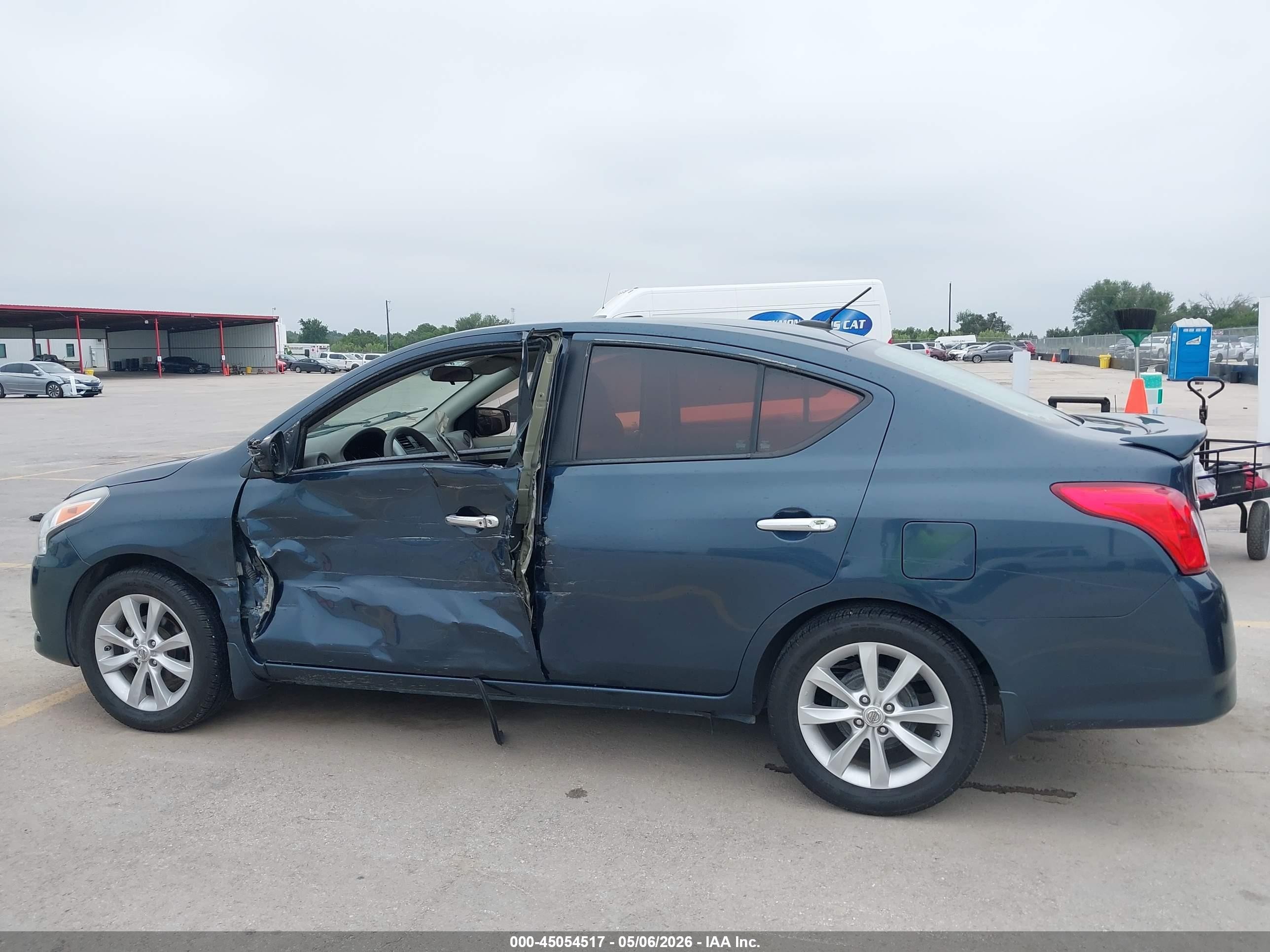 2015 Nissan Versa 1.6 Sl Blue vin: 3N1CN7AP4FL846522